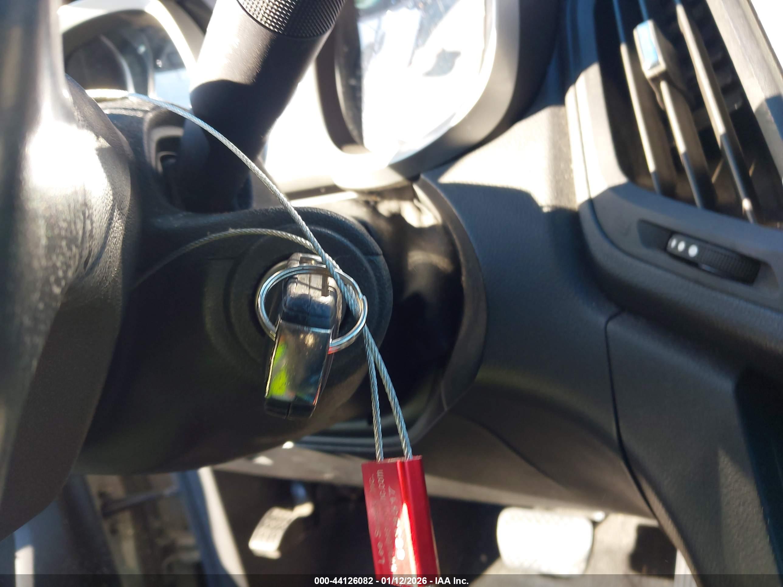 CHEVROLET EQUINOX image 11