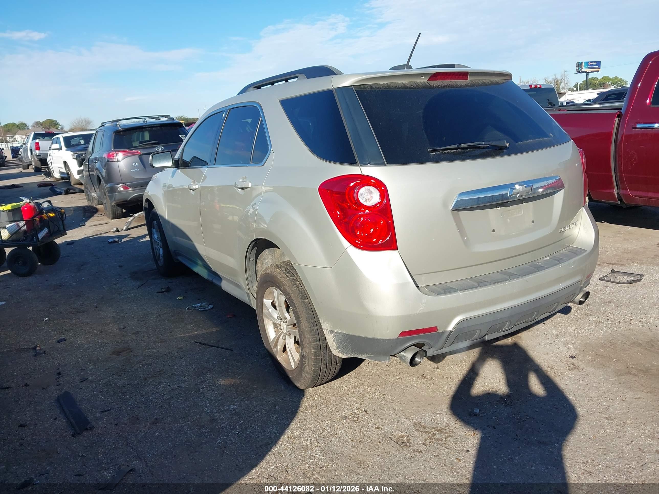 CHEVROLET EQUINOX image 3