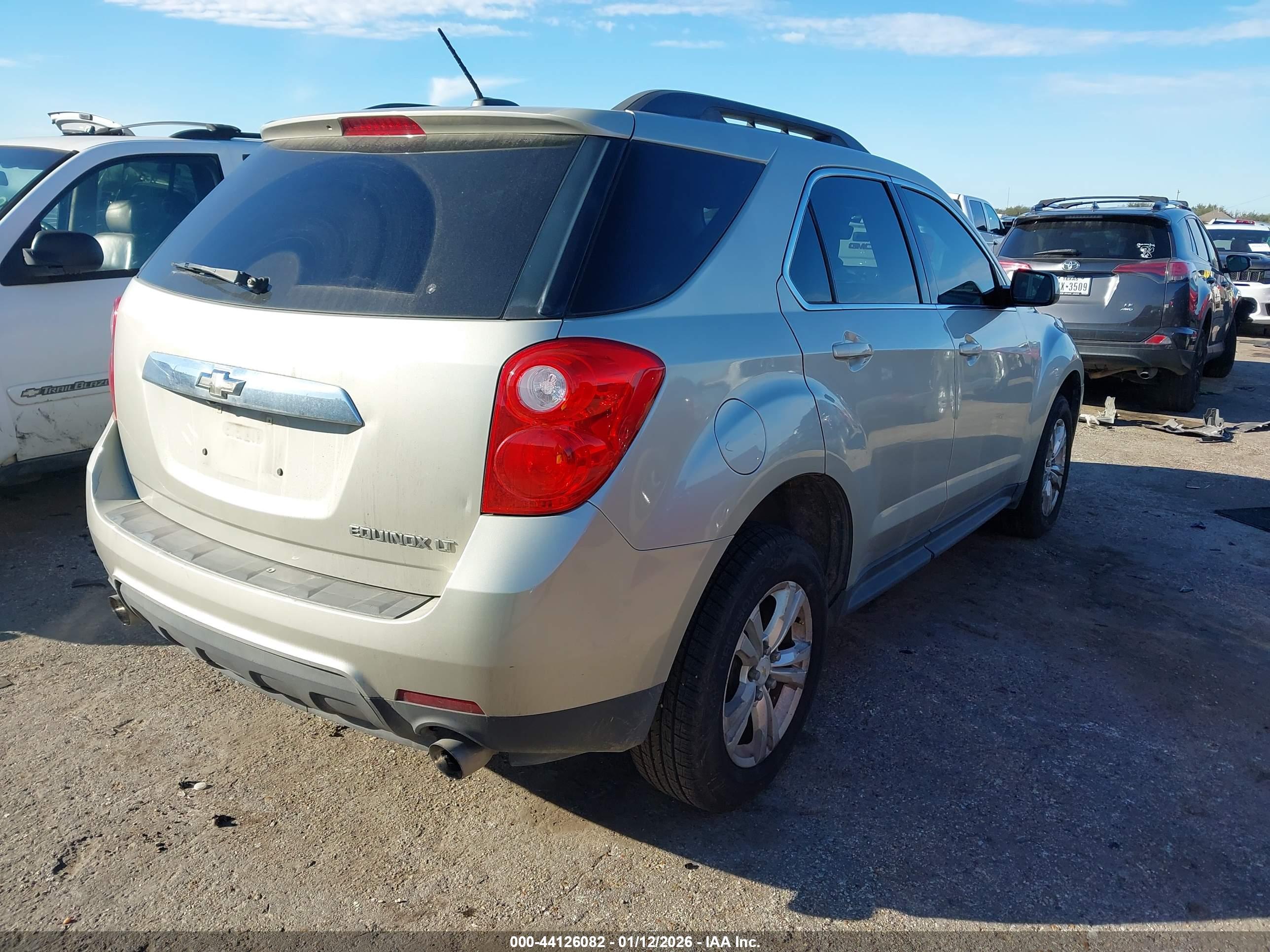 CHEVROLET EQUINOX image 4