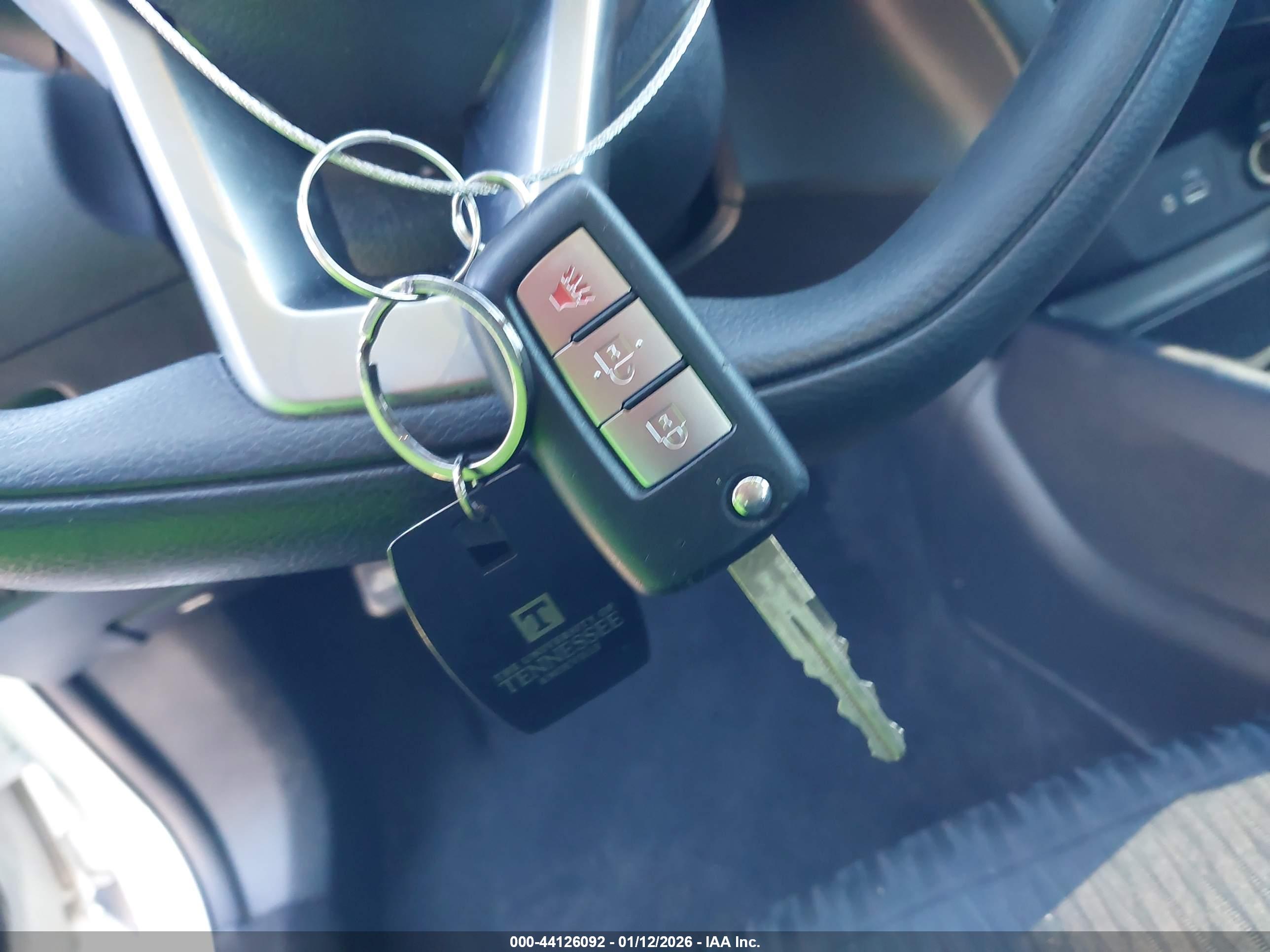 NISSAN ROGUE image 11