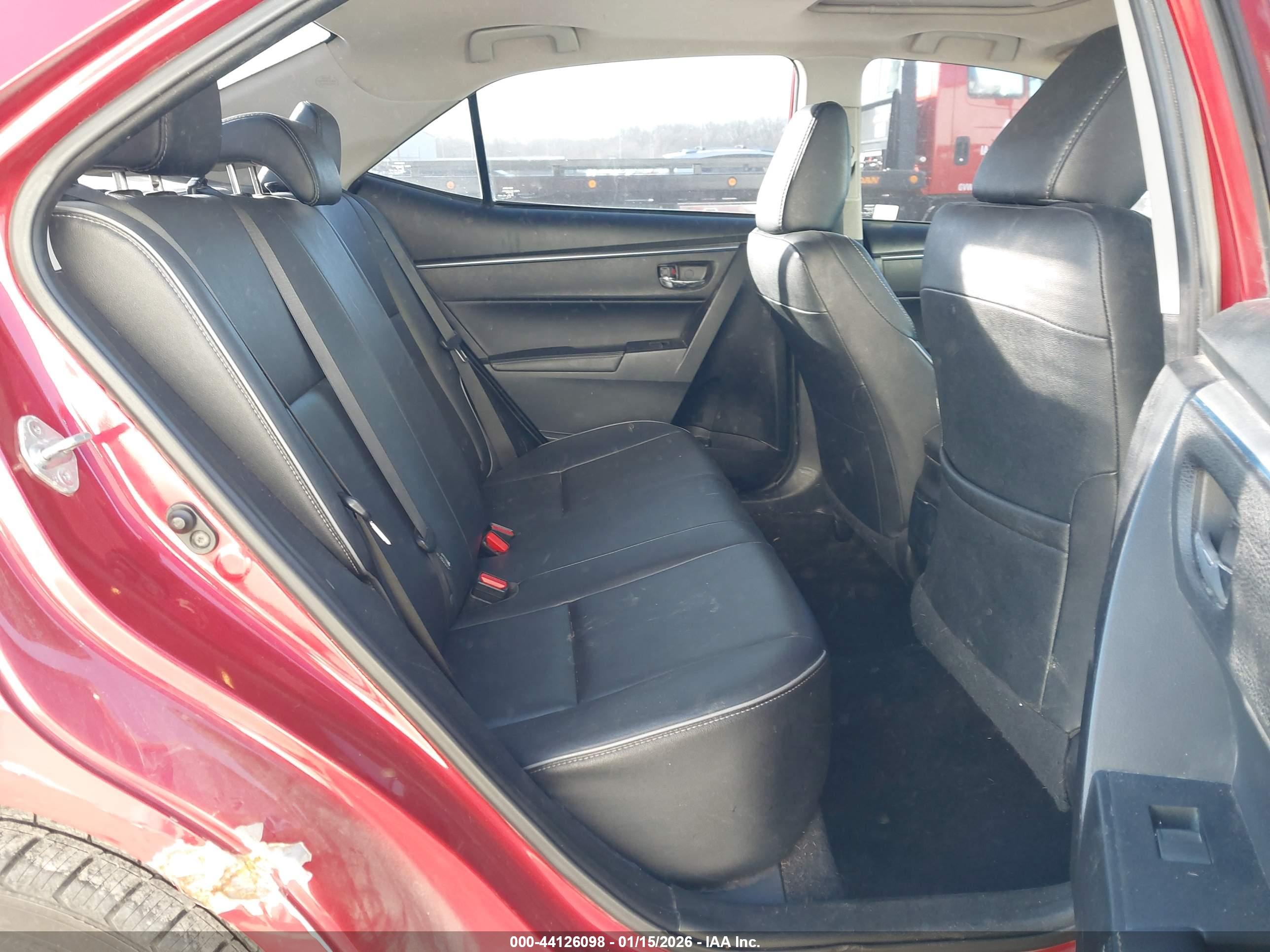 TOYOTA COROLLA image 8