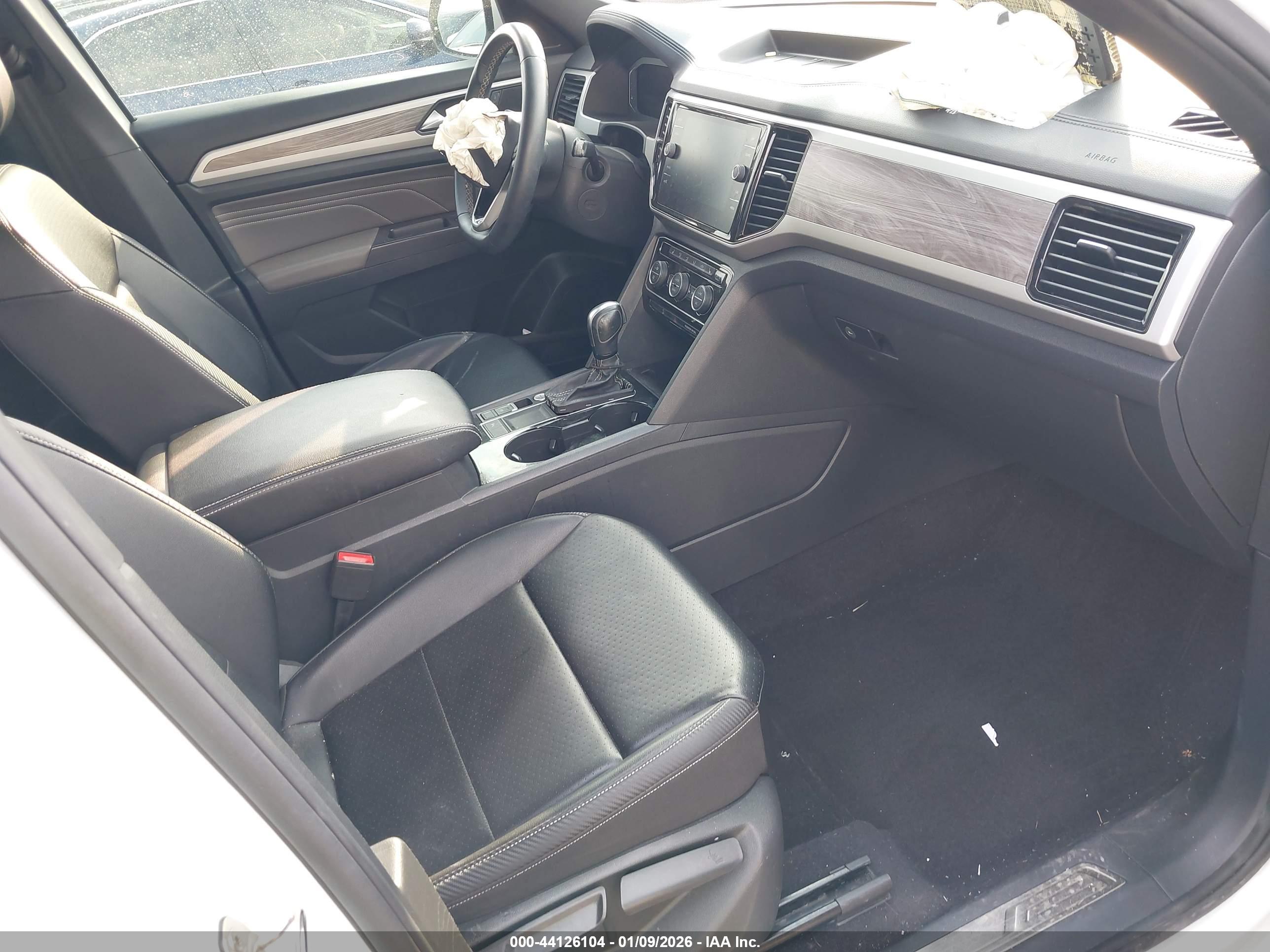 VOLKSWAGEN ATLAS image 5