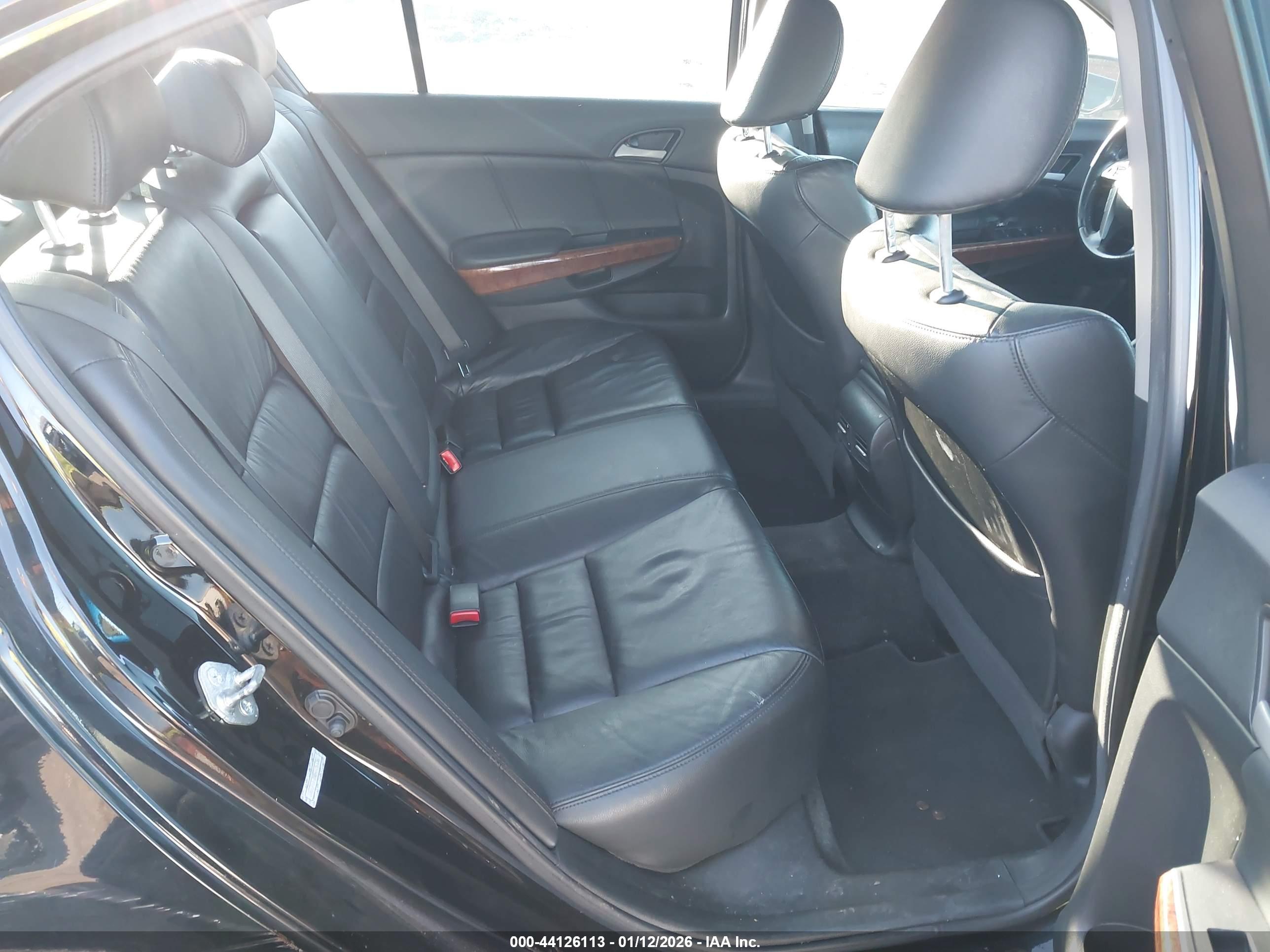 HONDA ACCORD image 8