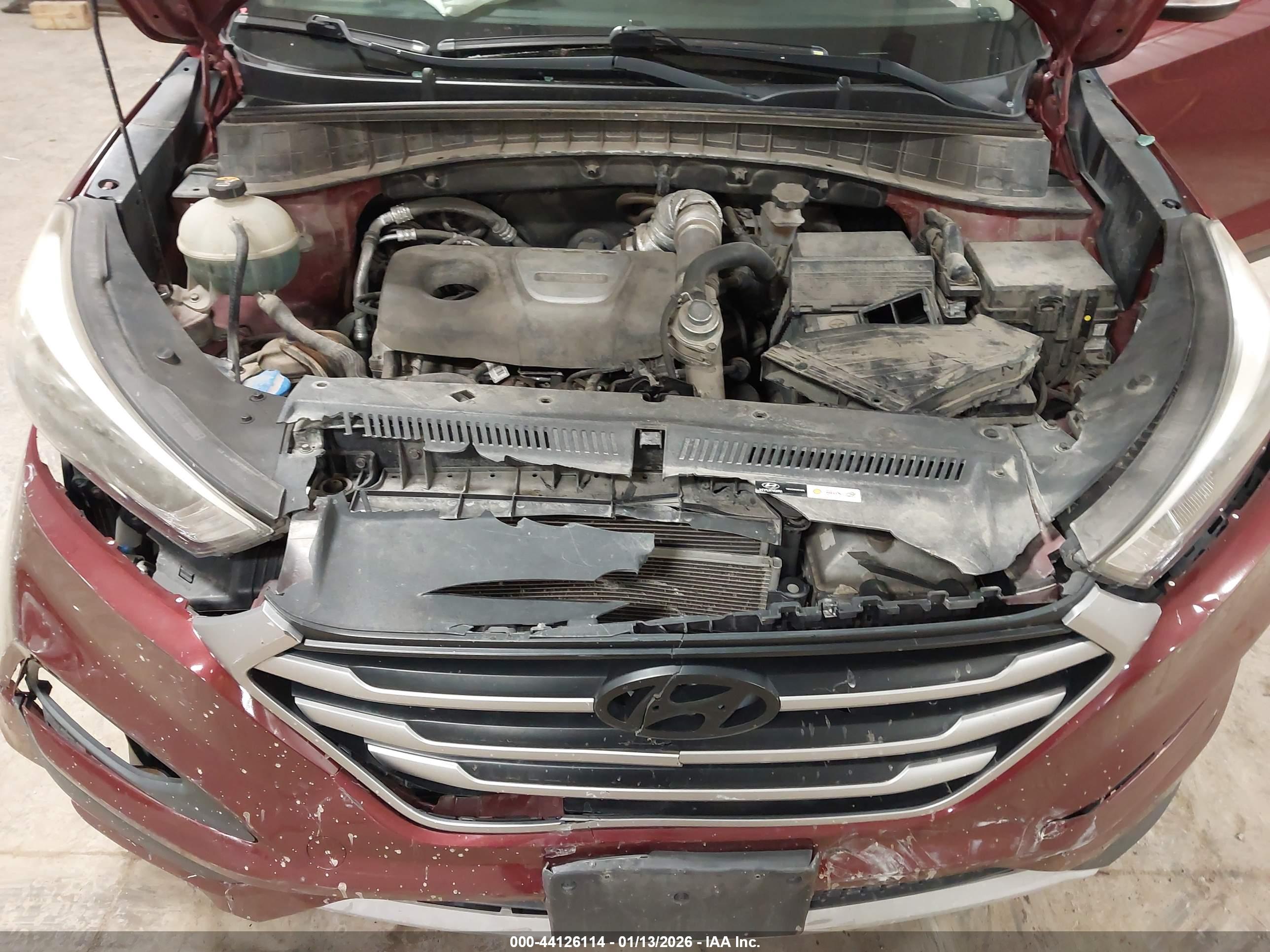 HYUNDAI TUCSON image 10