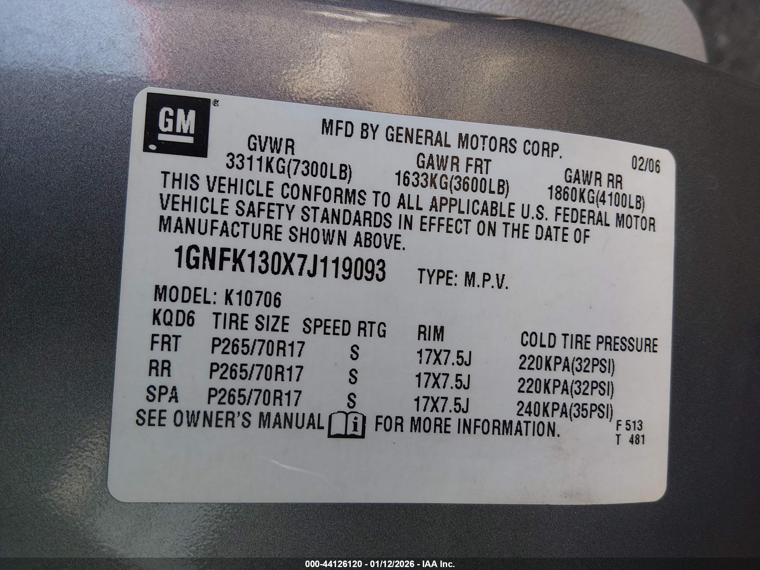 CHEVROLET TAHOE image 9