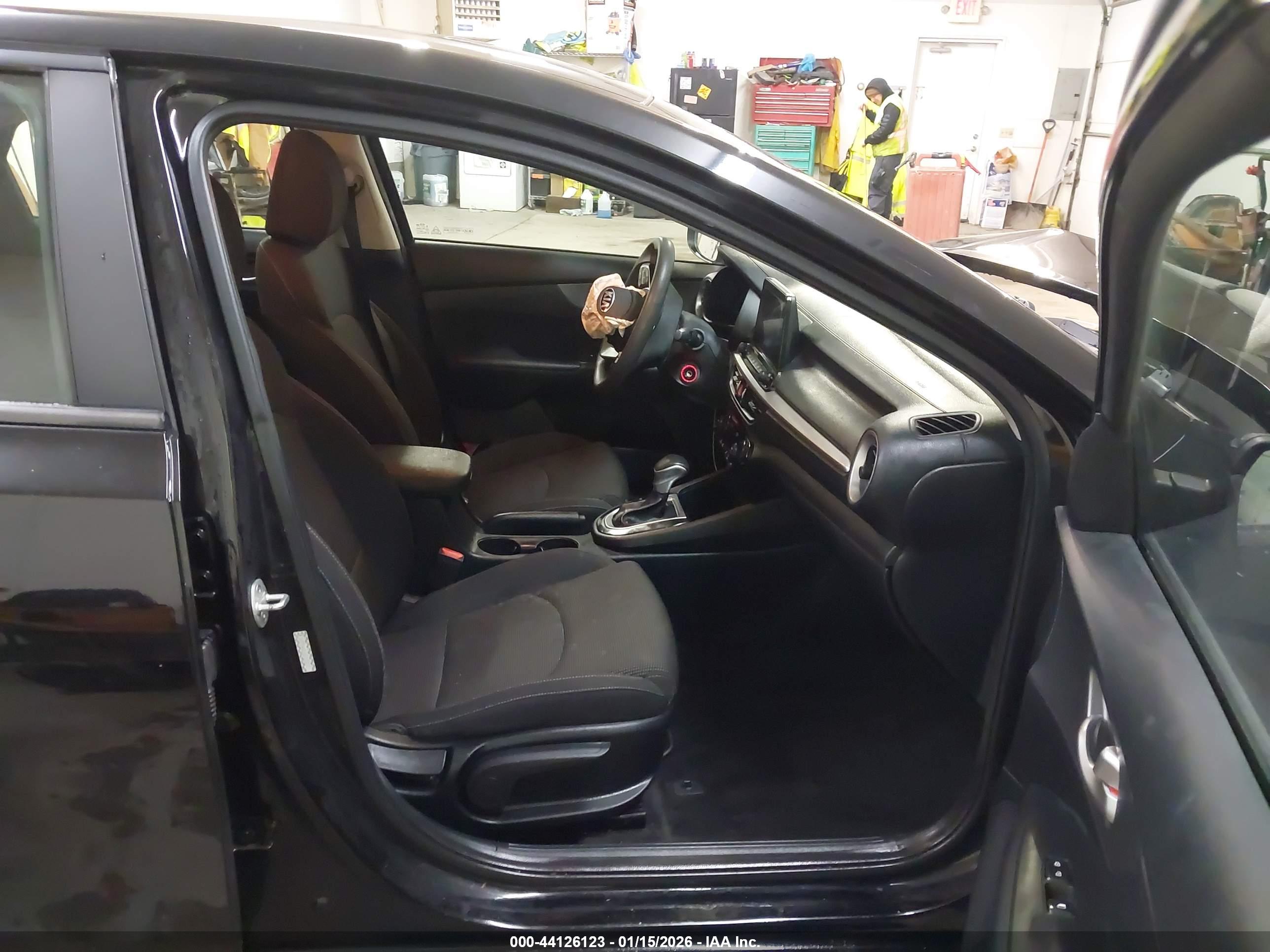 KIA FORTE image 5