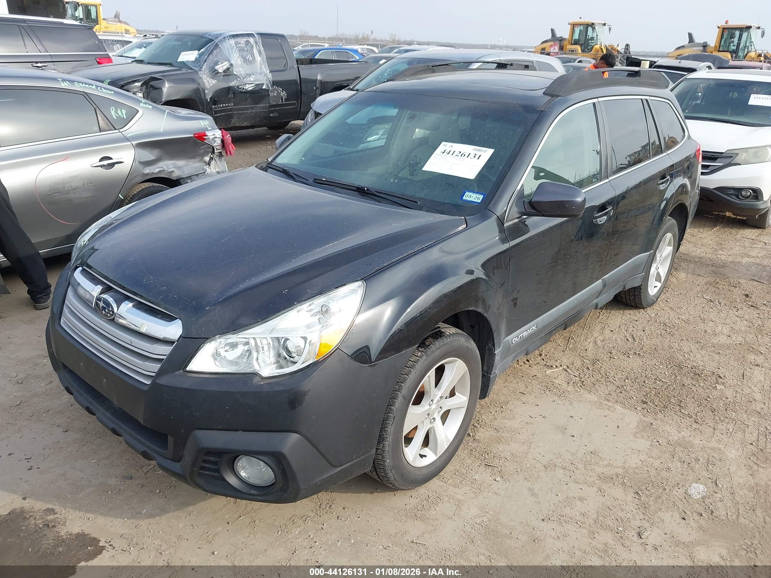 SUBARU OUTBACK image 2