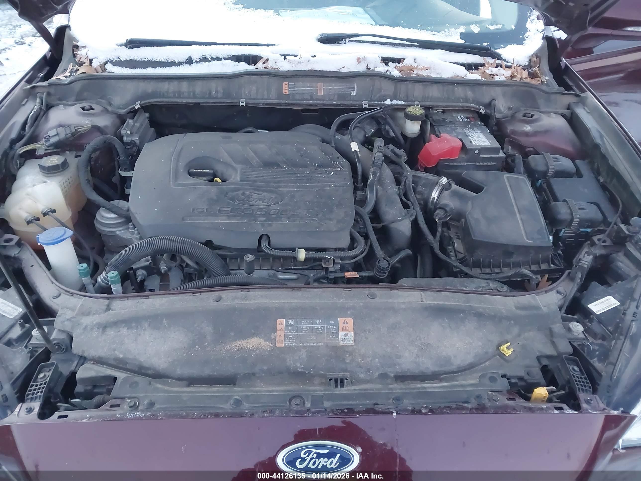 FORD FUSION image 10