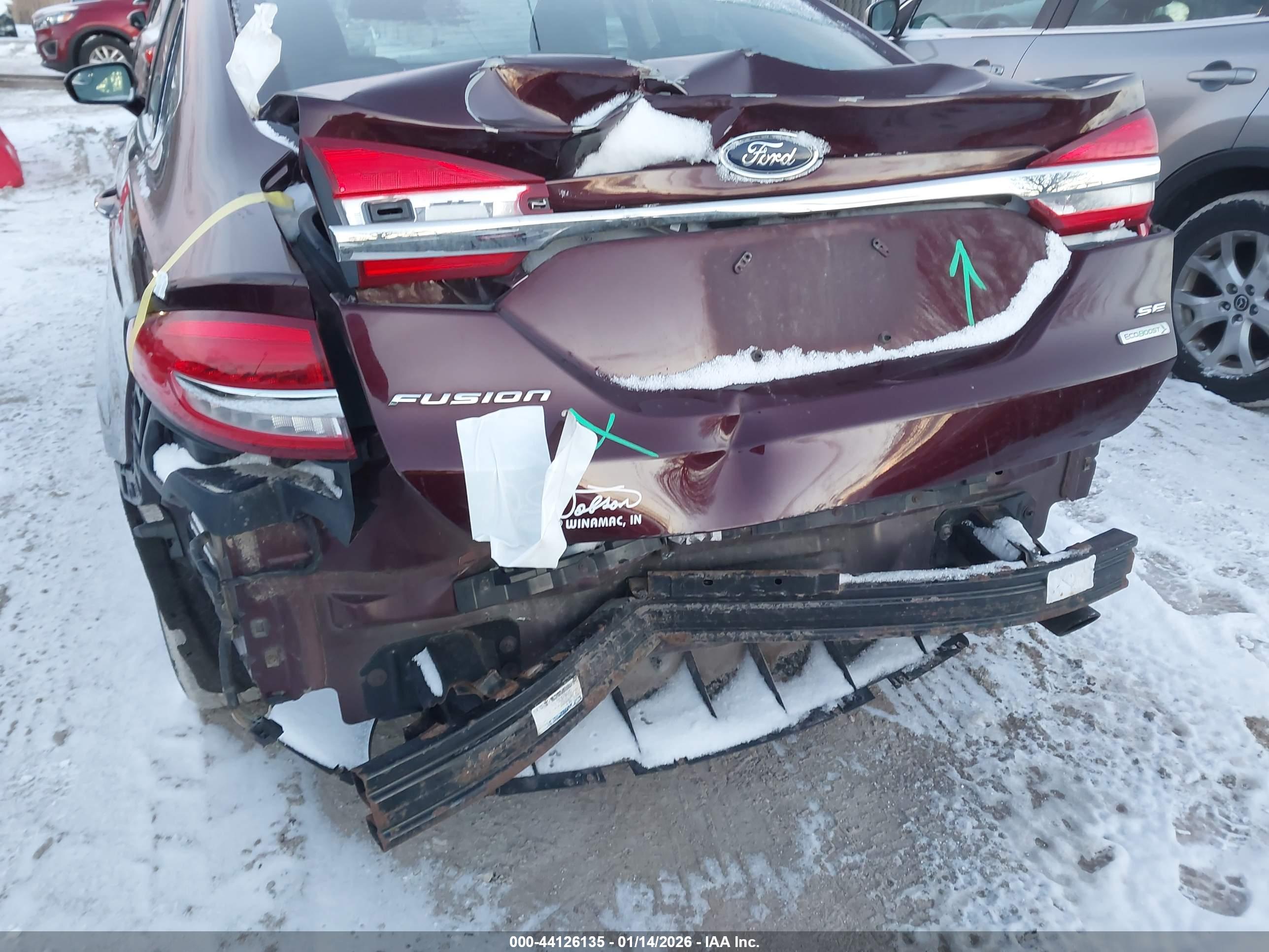 FORD FUSION image 6