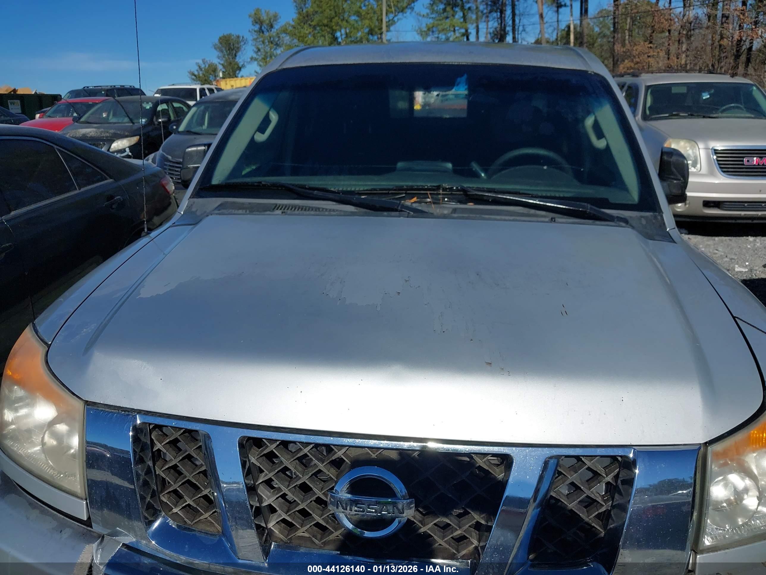 NISSAN TITAN image 10