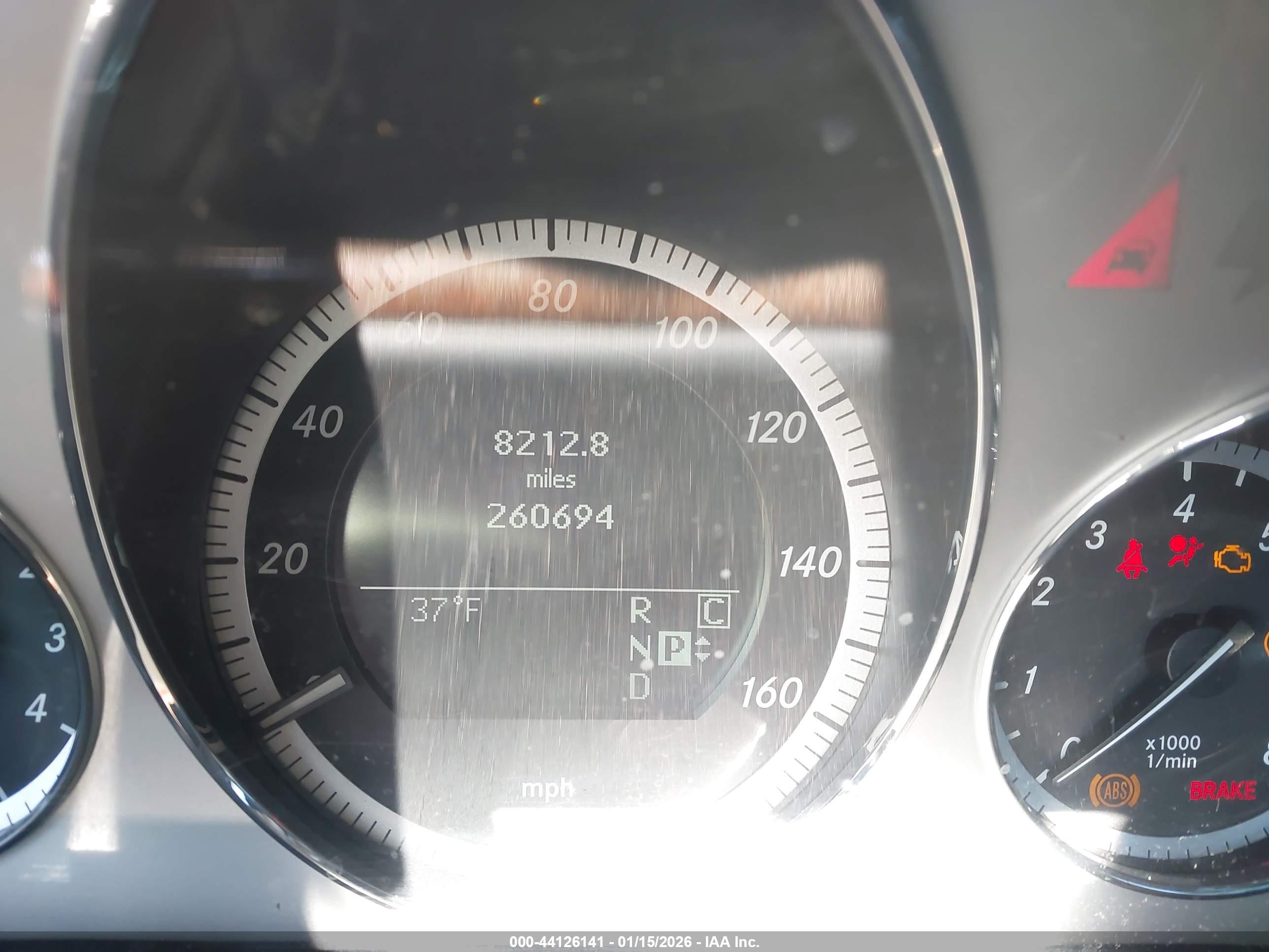 MERCEDES-BENZ E image 7