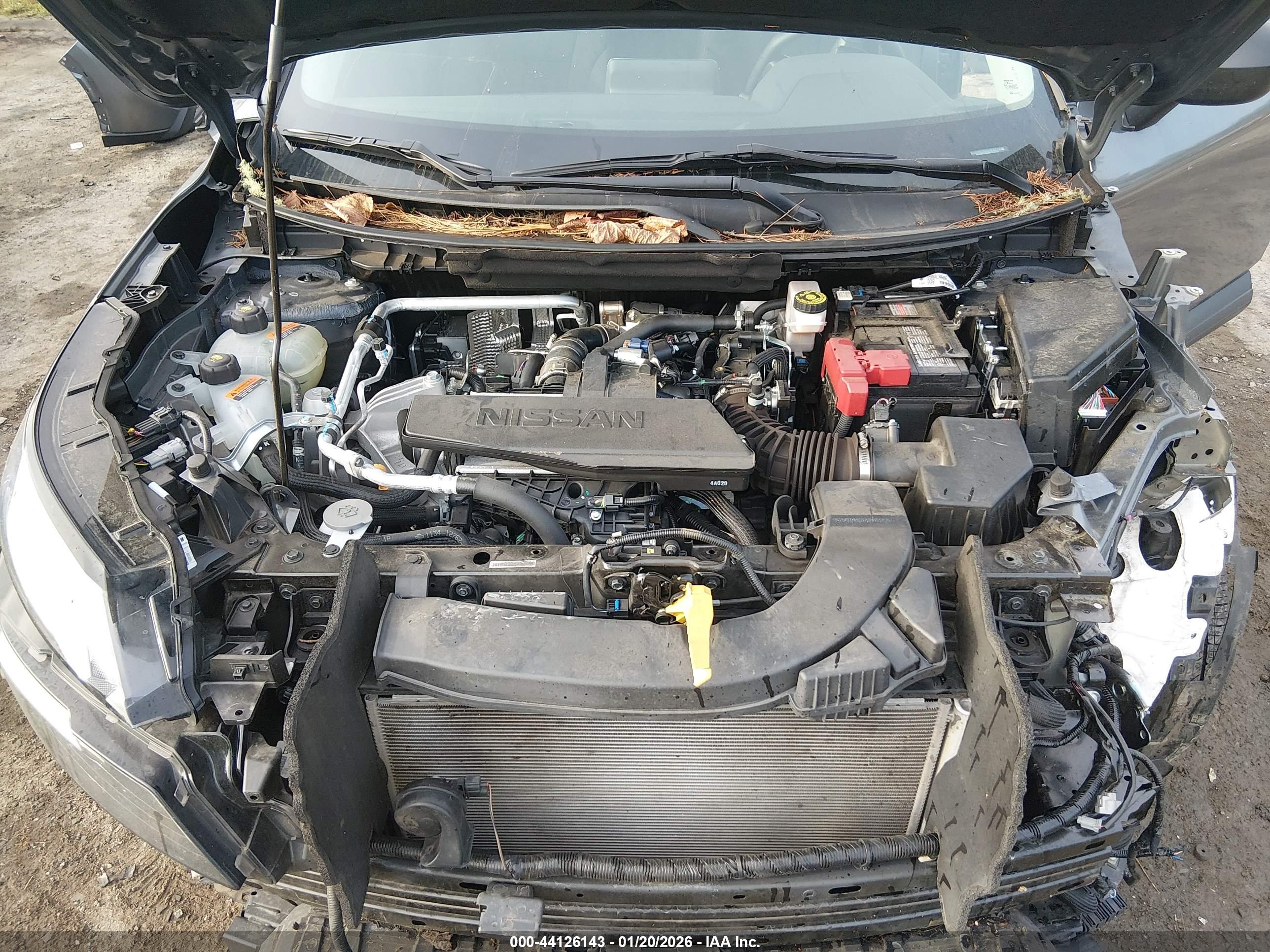 NISSAN ROGUE image 10