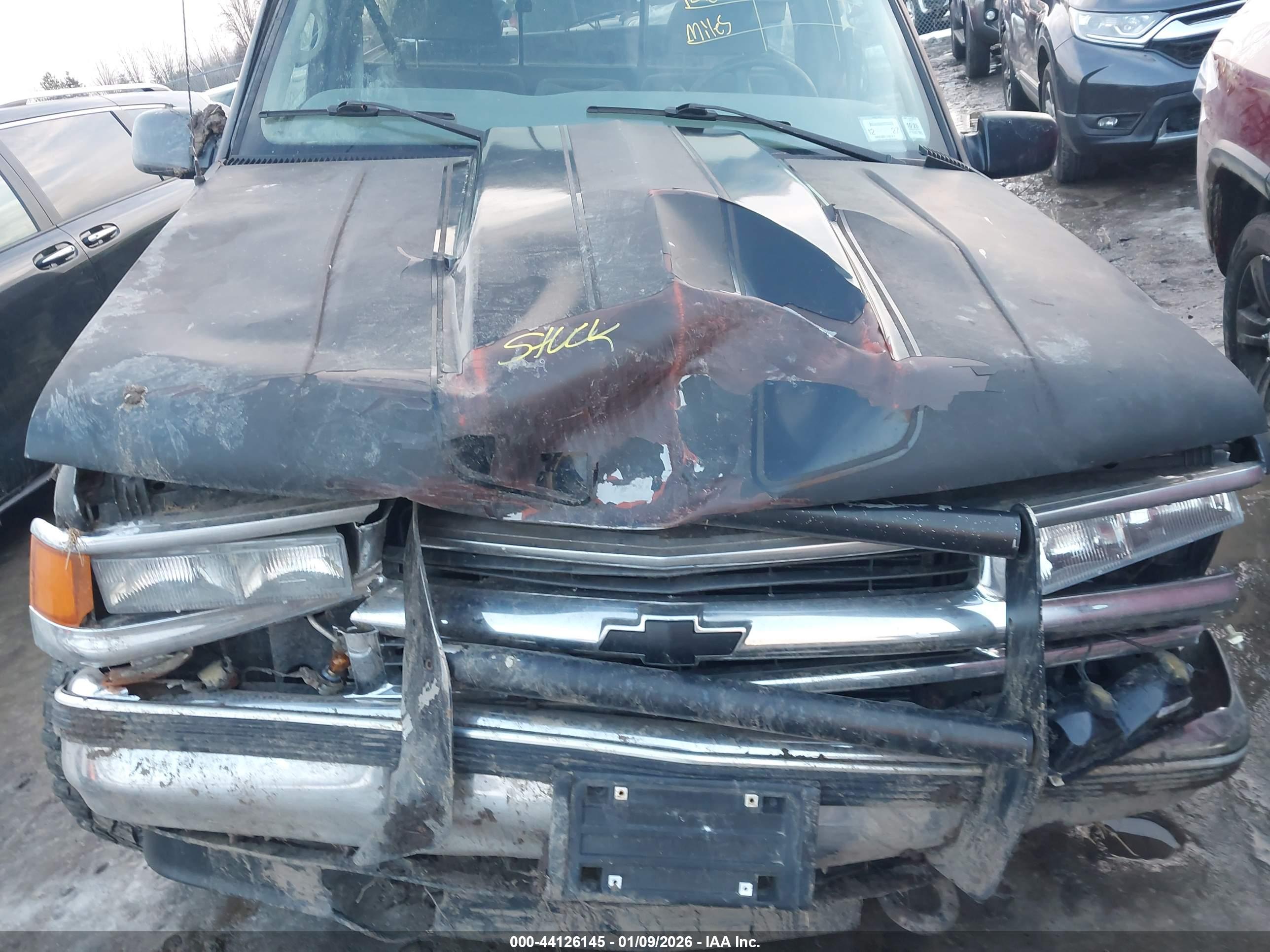 CHEVROLET K1500 image 10