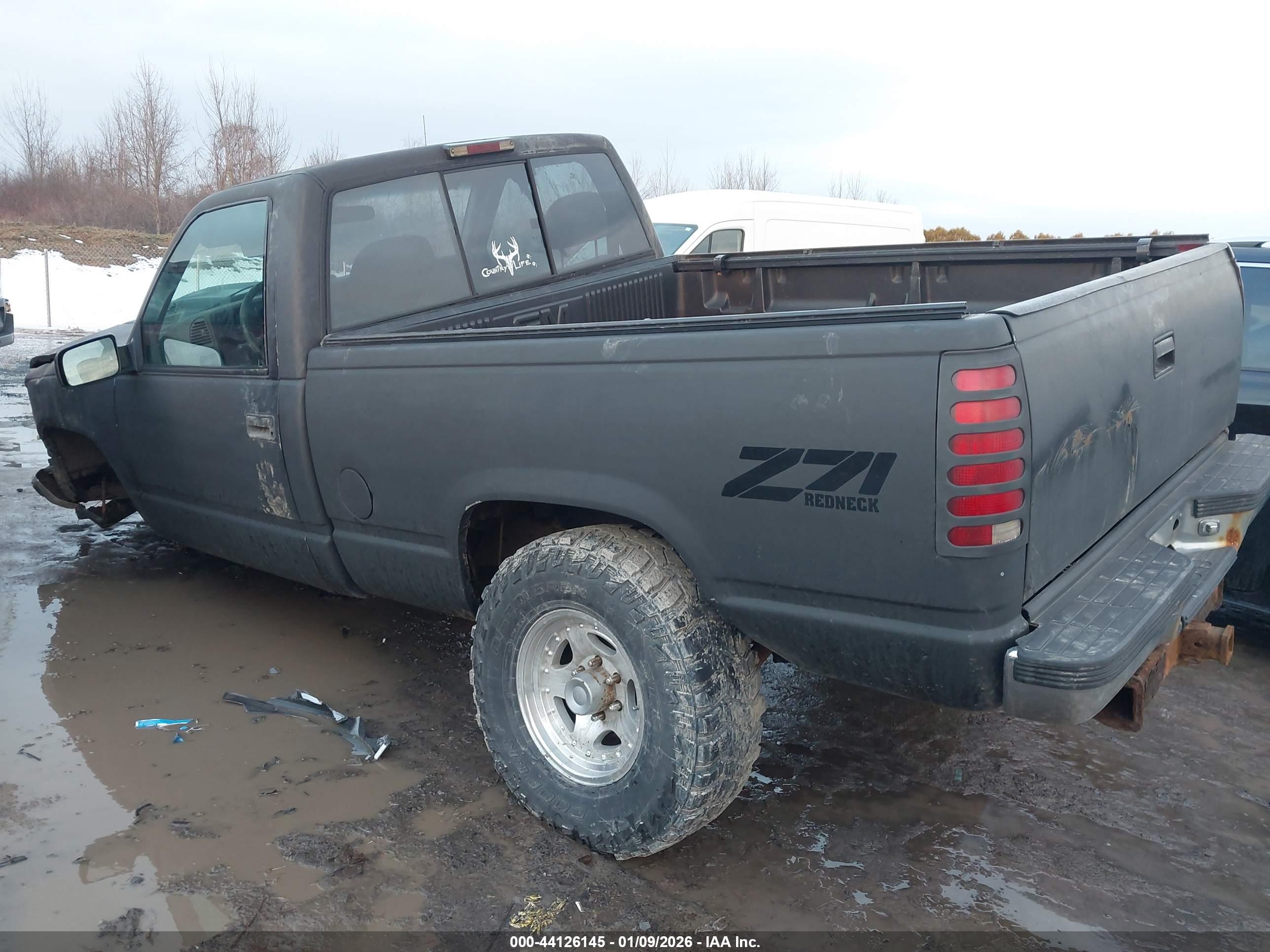 CHEVROLET K1500 image 3