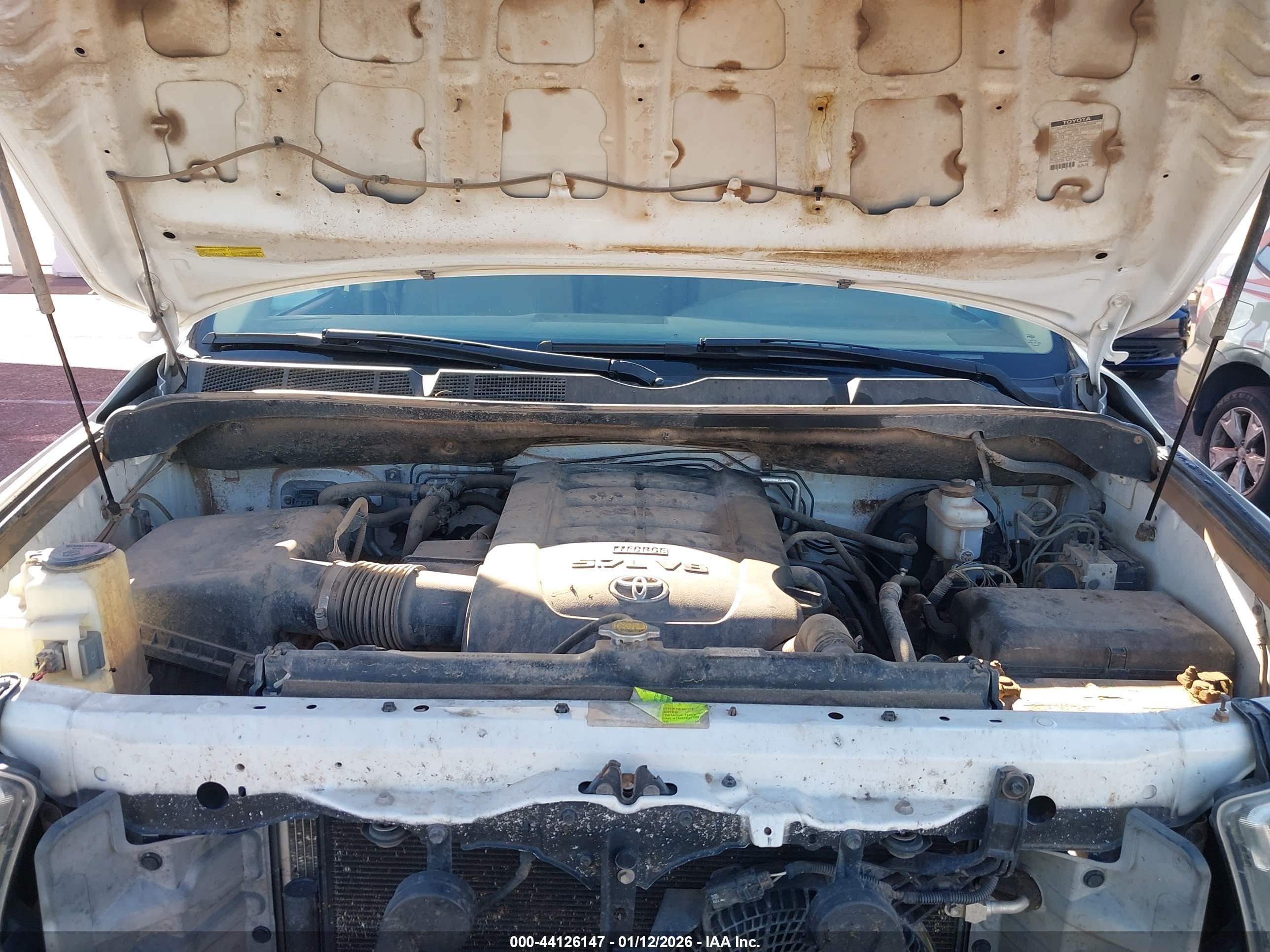TOYOTA SEQUOIA image 10