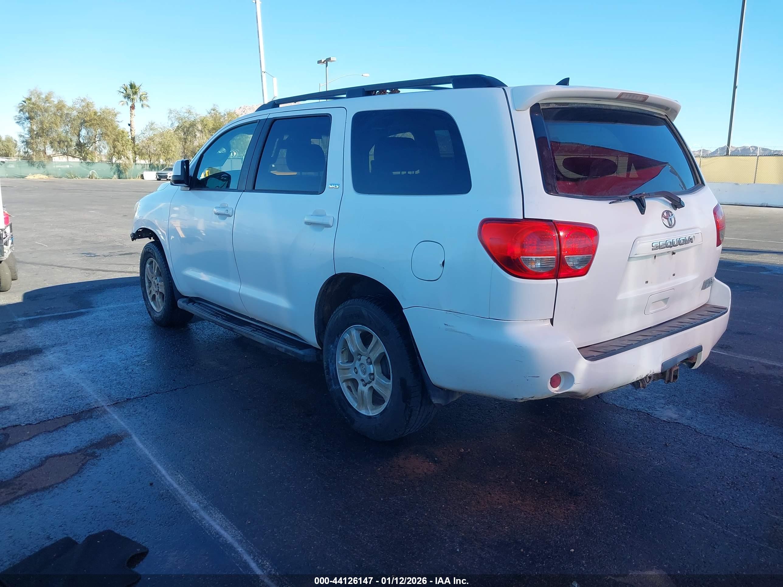 TOYOTA SEQUOIA image 3