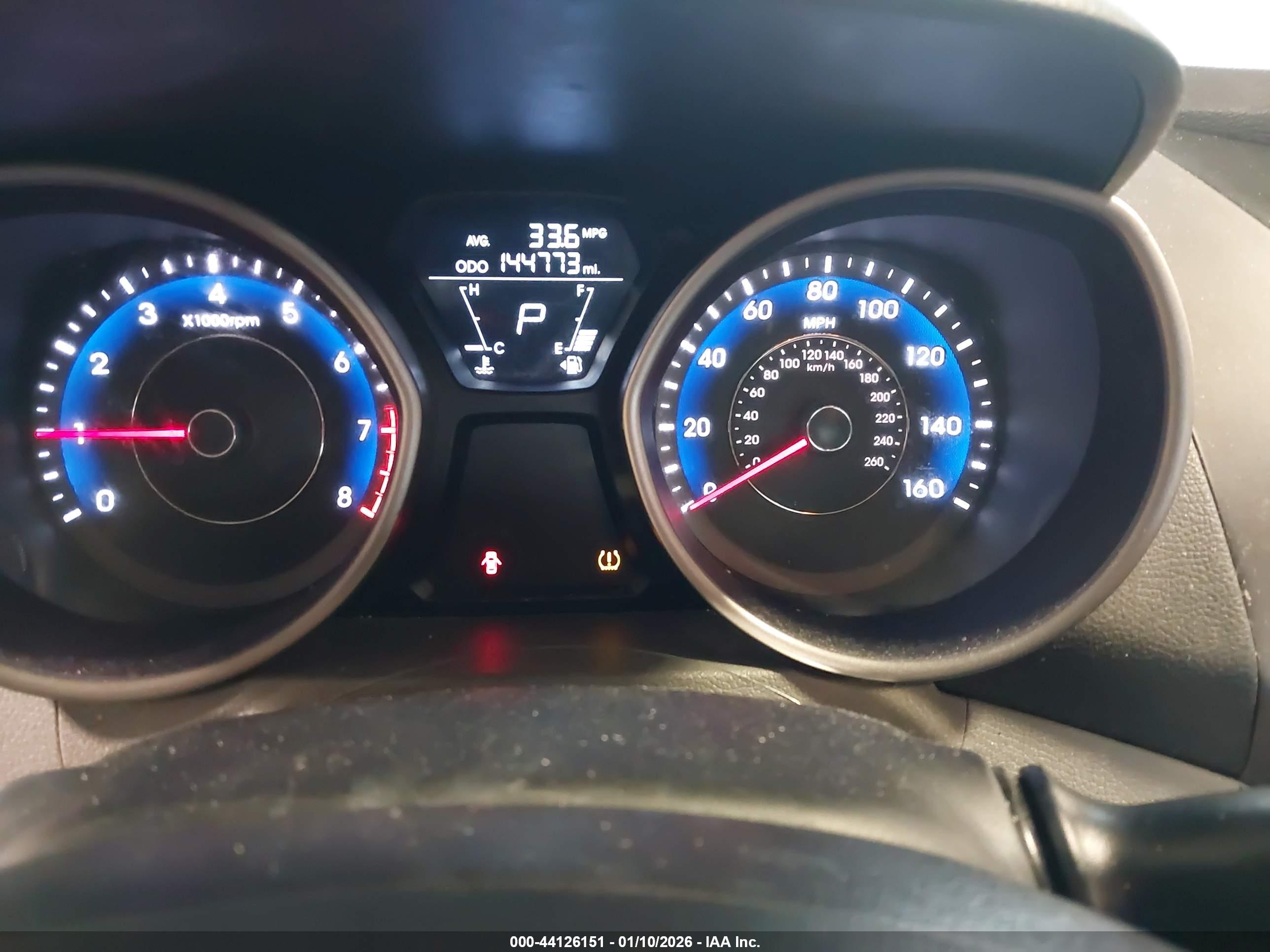 HYUNDAI ELANTRA image 7