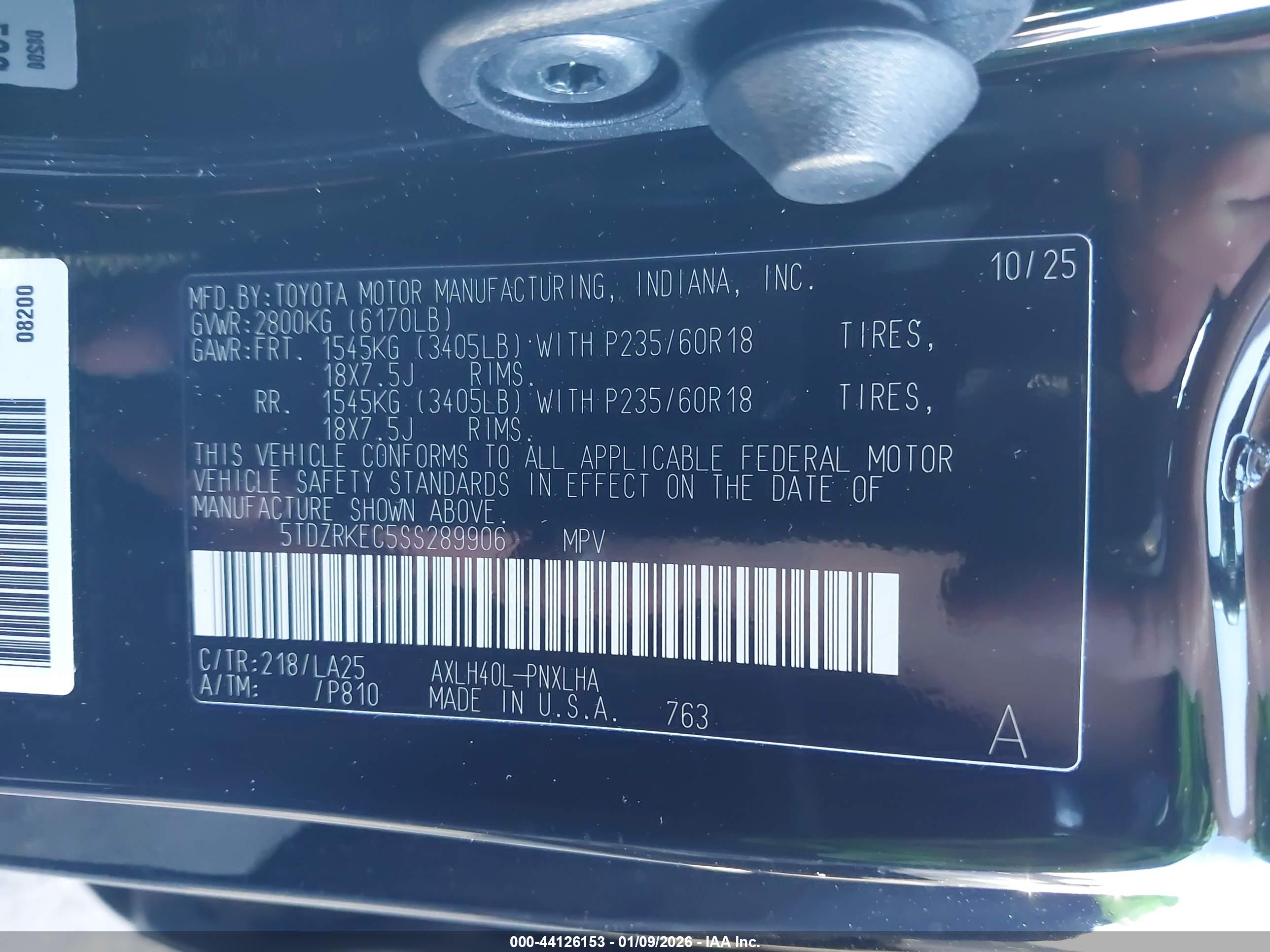 TOYOTA SIENNA image 9