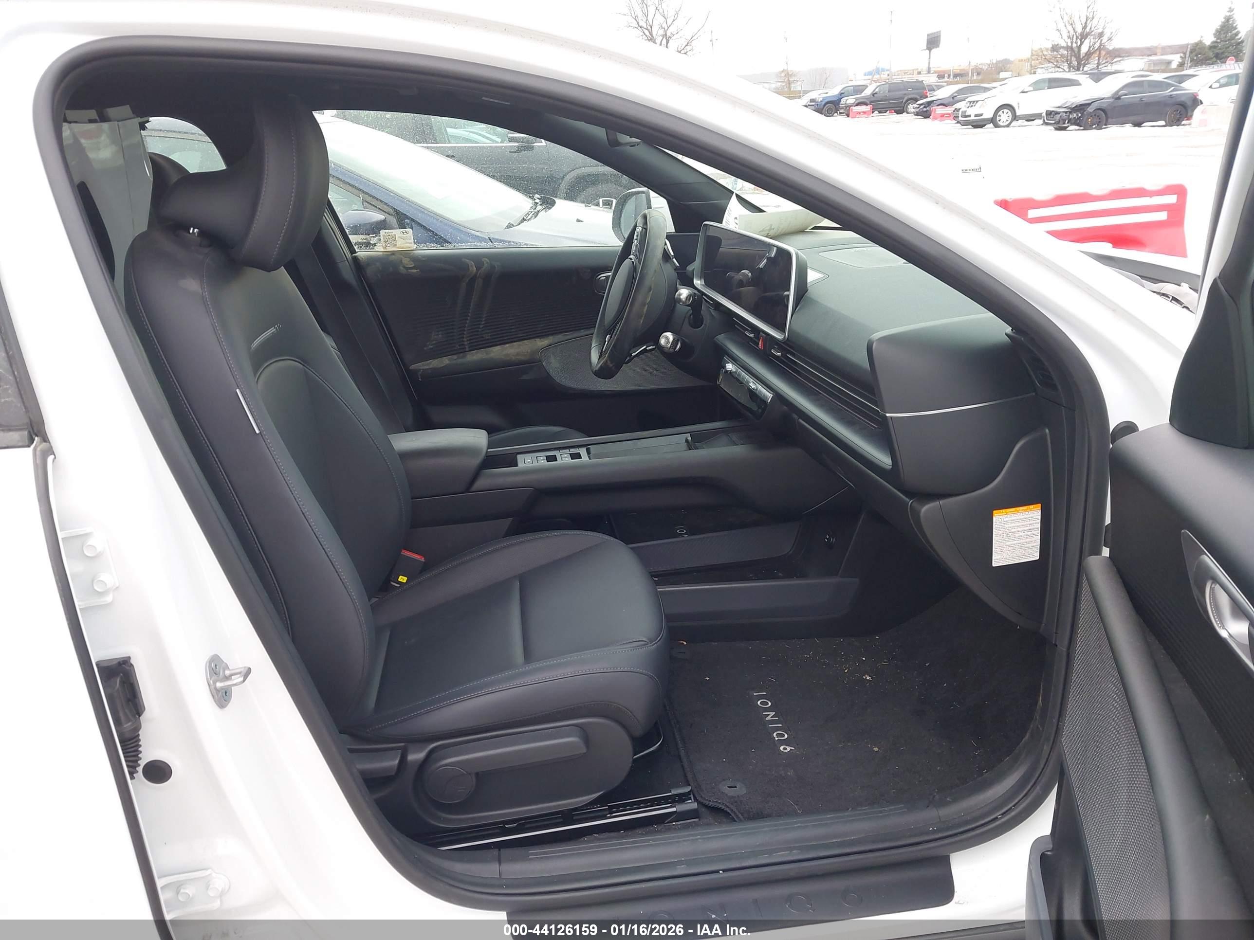 HYUNDAI IONIQ image 5