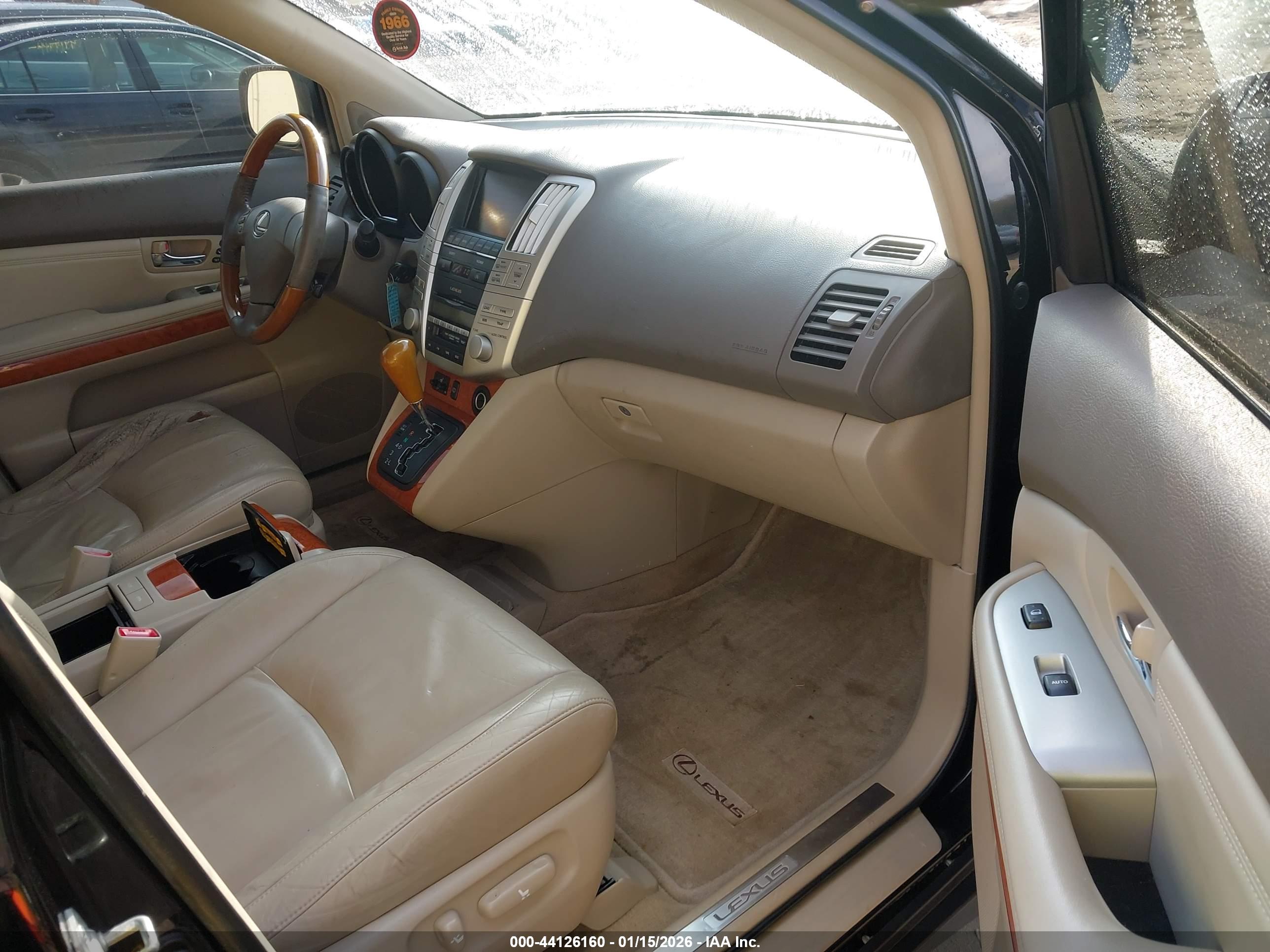 LEXUS RX image 5