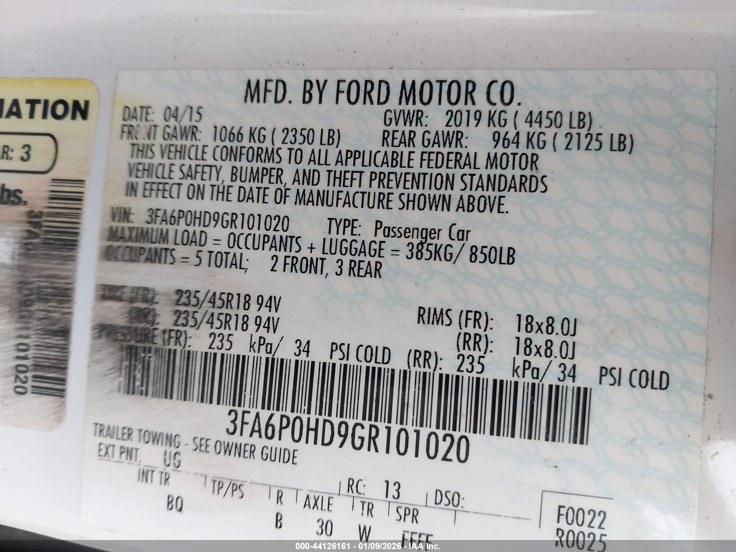 FORD FUSION image 9