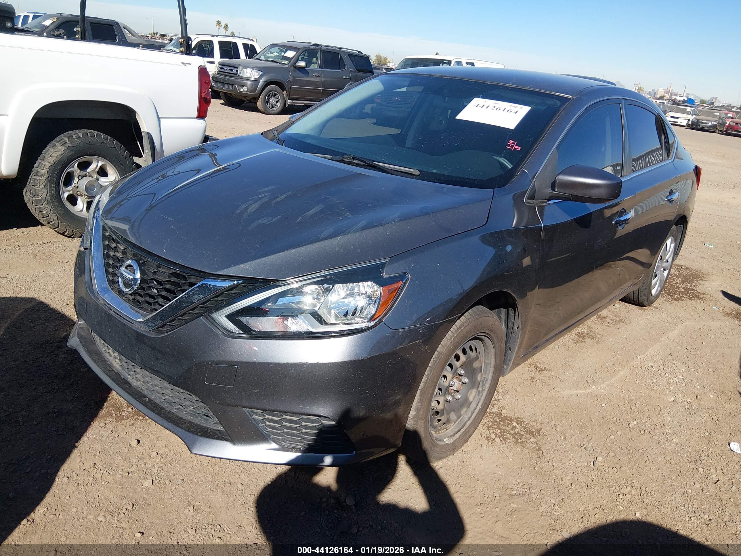 NISSAN SENTRA image 2