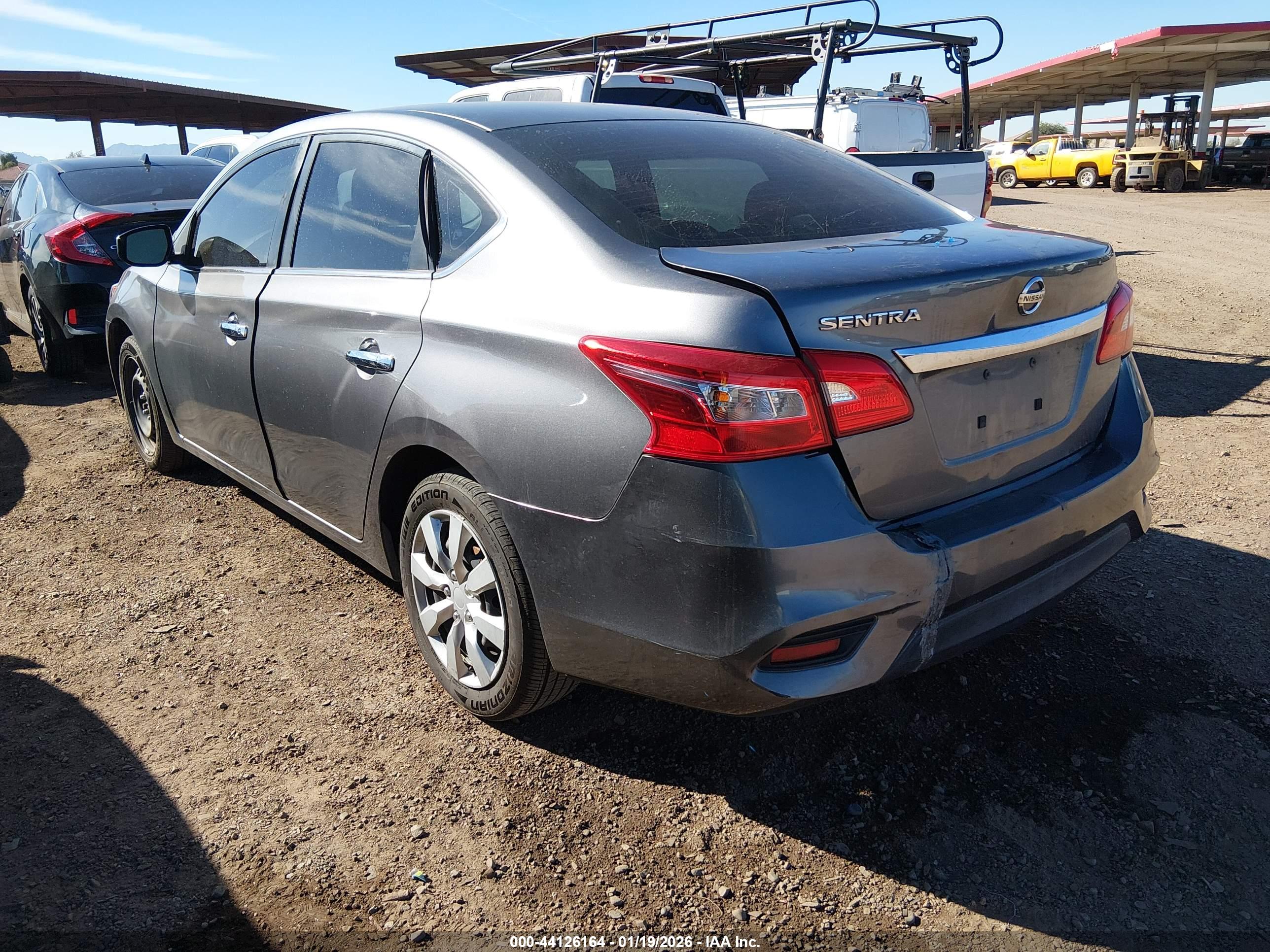 NISSAN SENTRA image 3