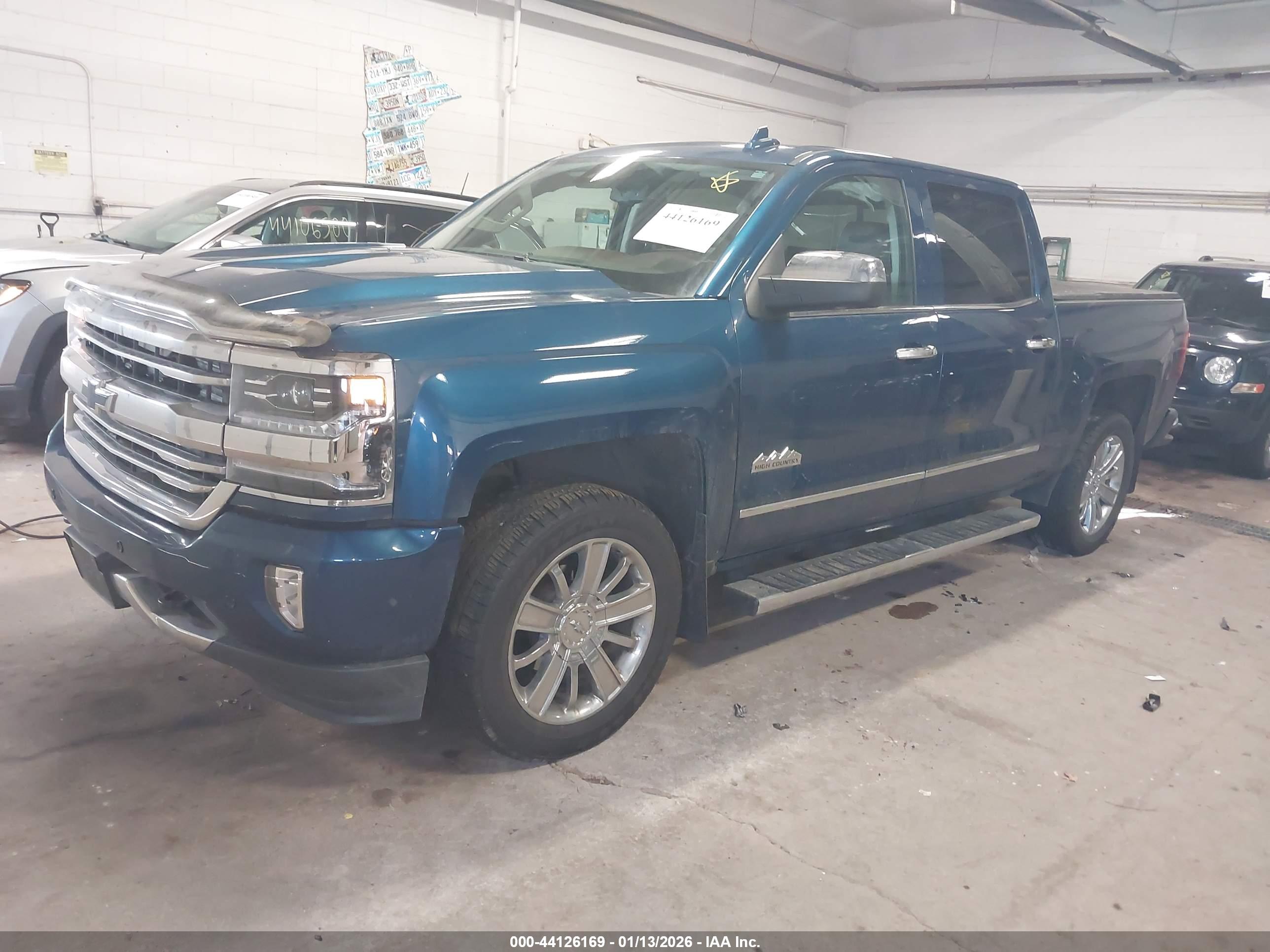 CHEVROLET SILVERADO image 2
