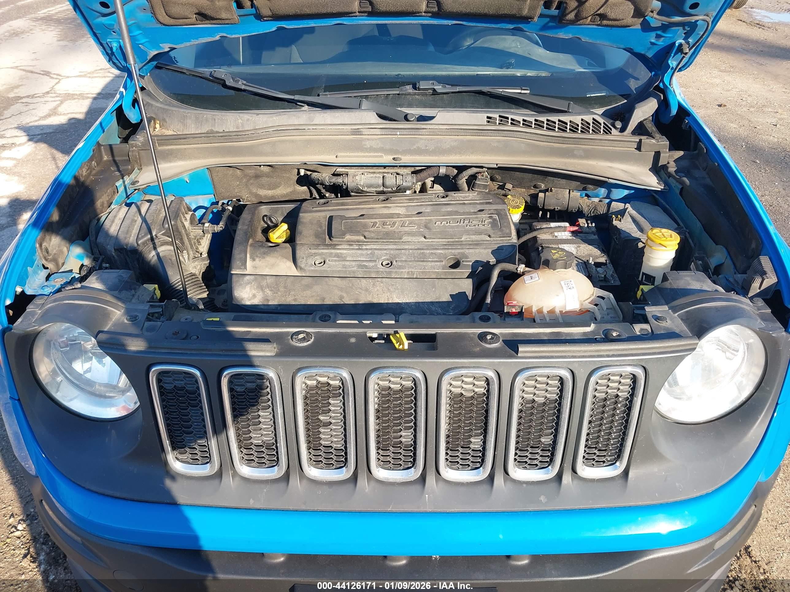 JEEP RENEGADE image 10