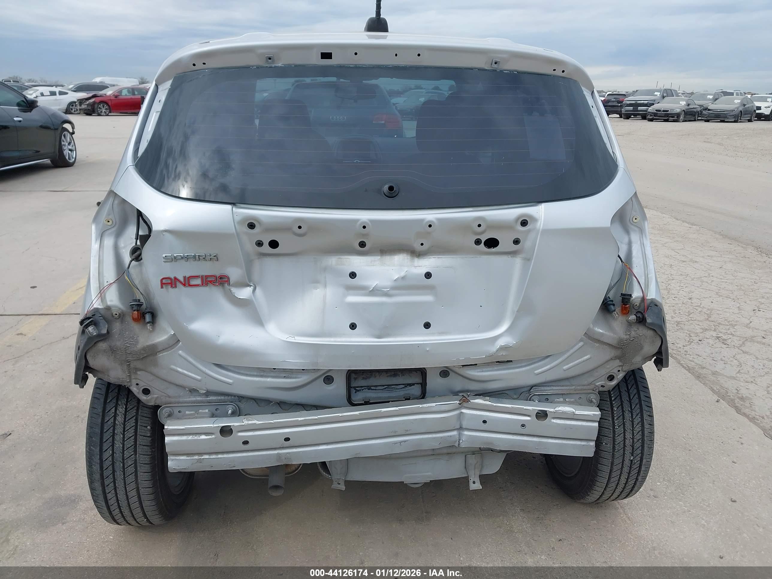 CHEVROLET SPARK image 6