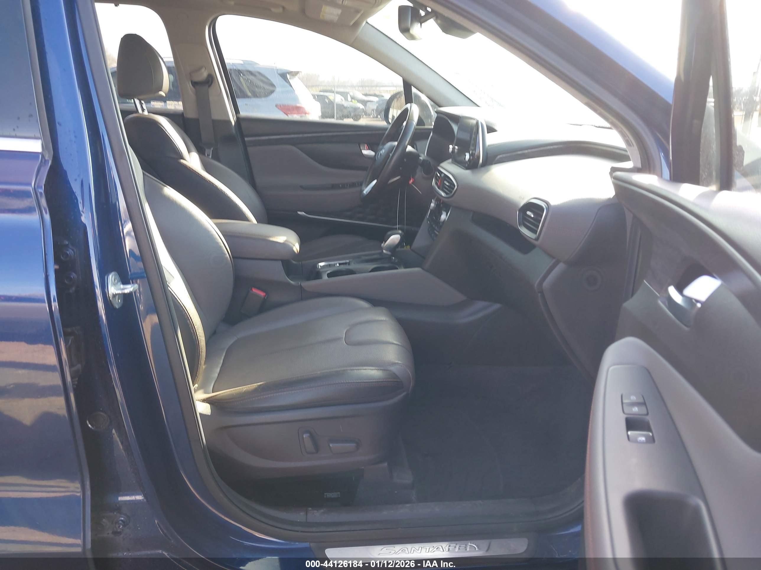 HYUNDAI SANTA image 5