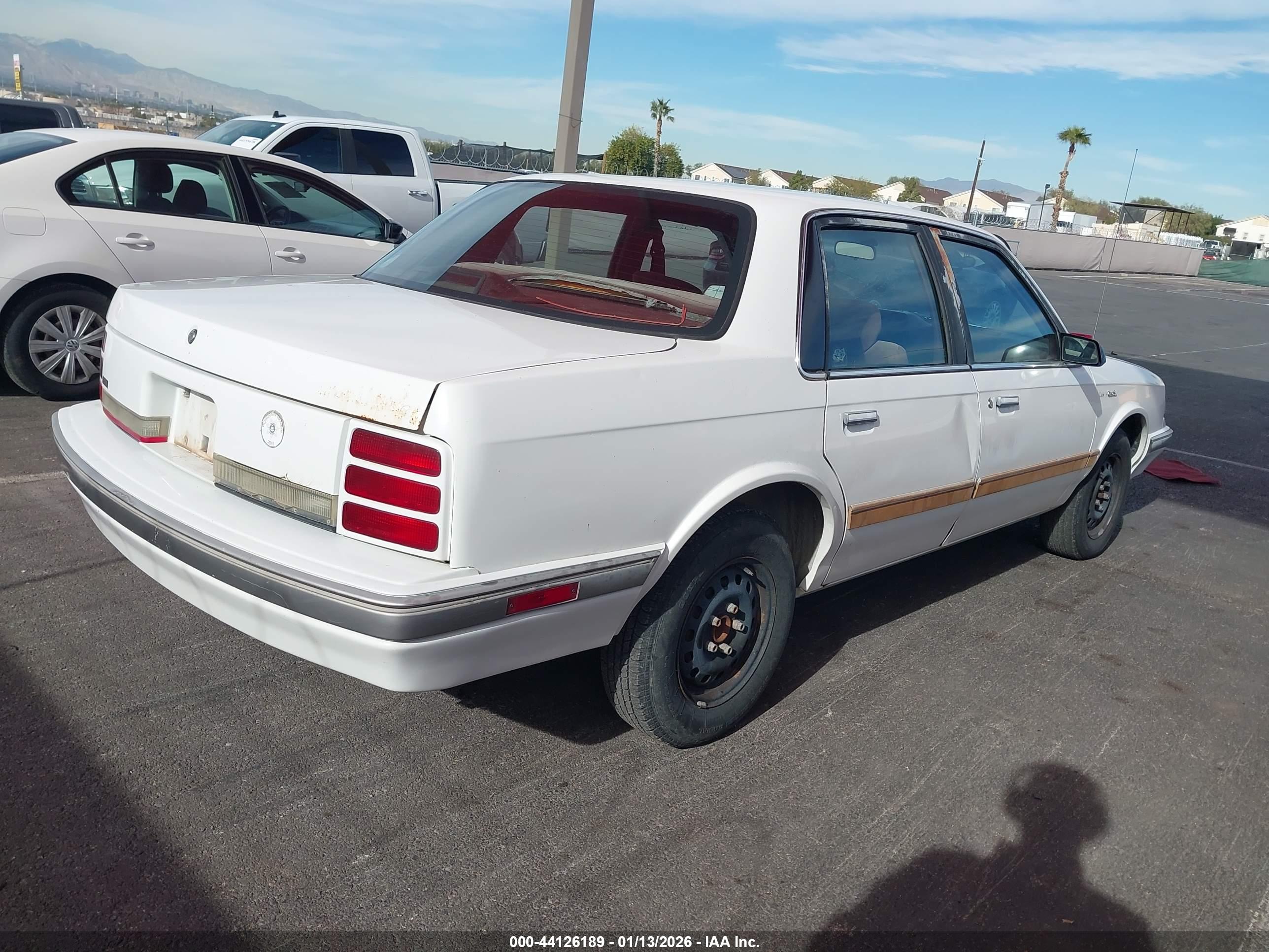OLDSMOBILE CIERA image 4