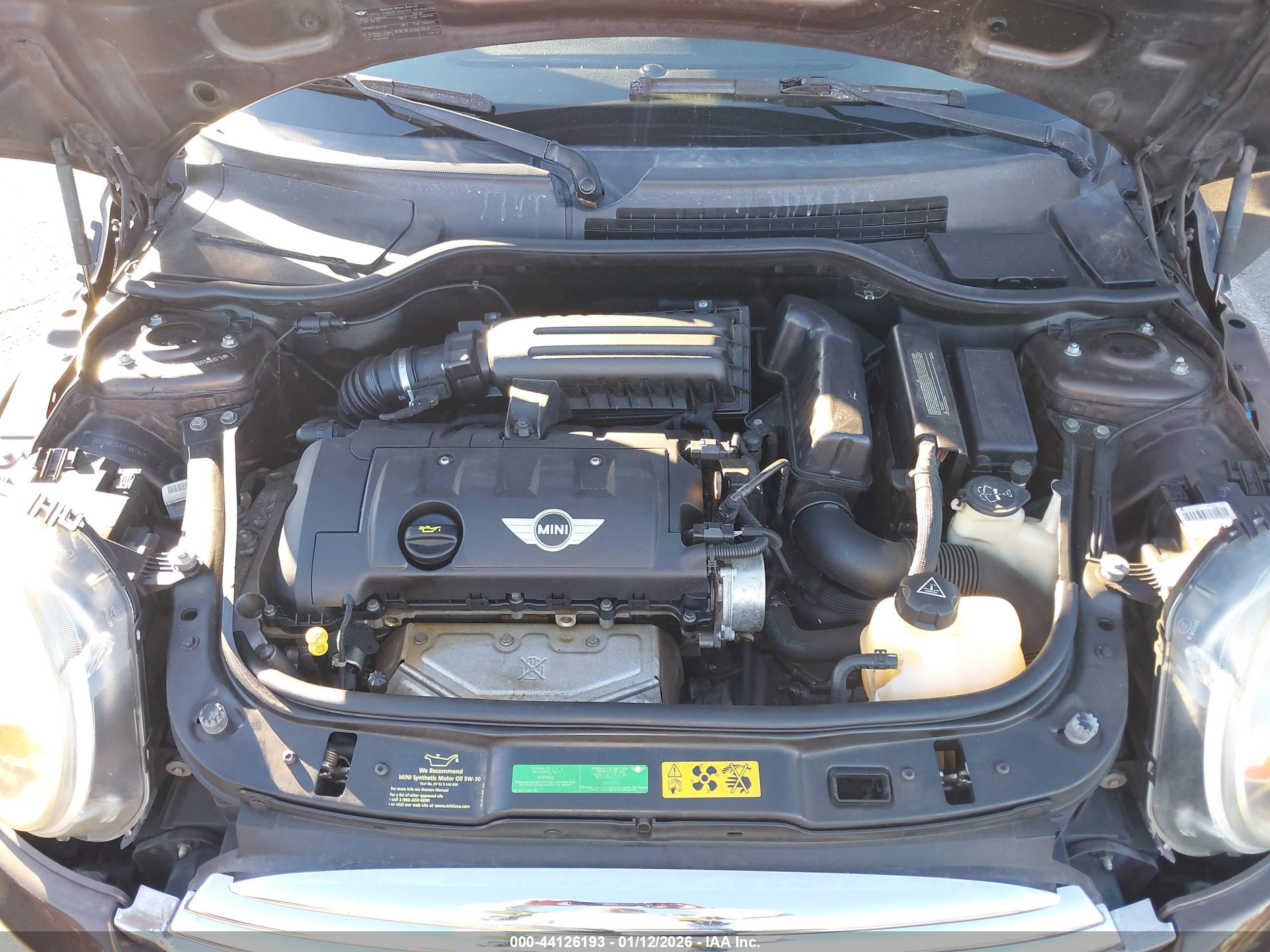 MINI COOPER image 10