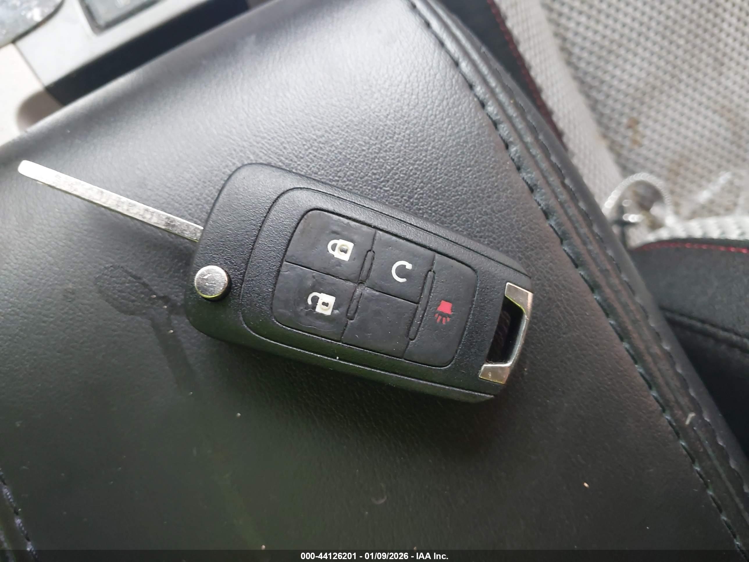 CHEVROLET EQUINOX image 11