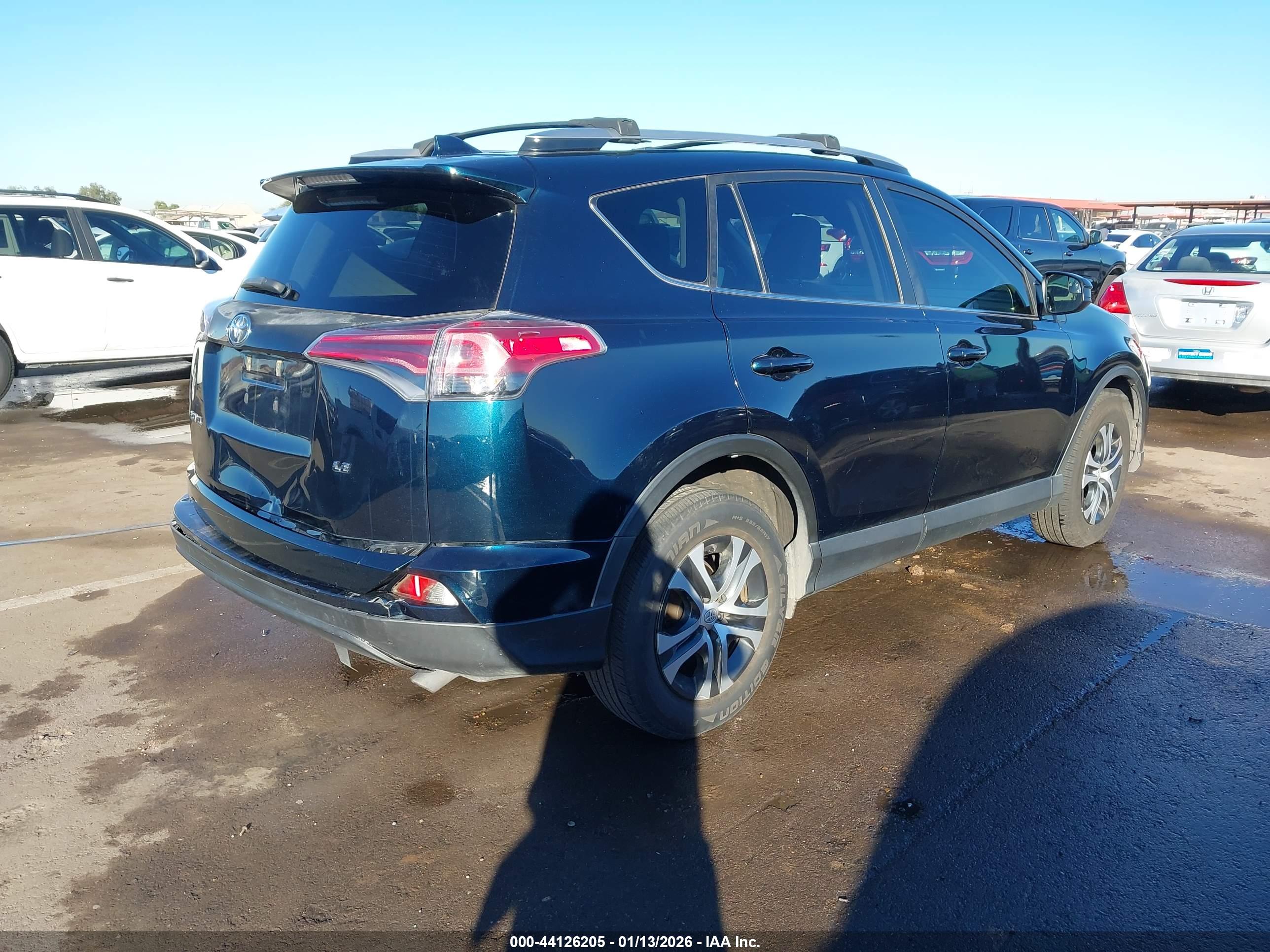 TOYOTA RAV4 image 4