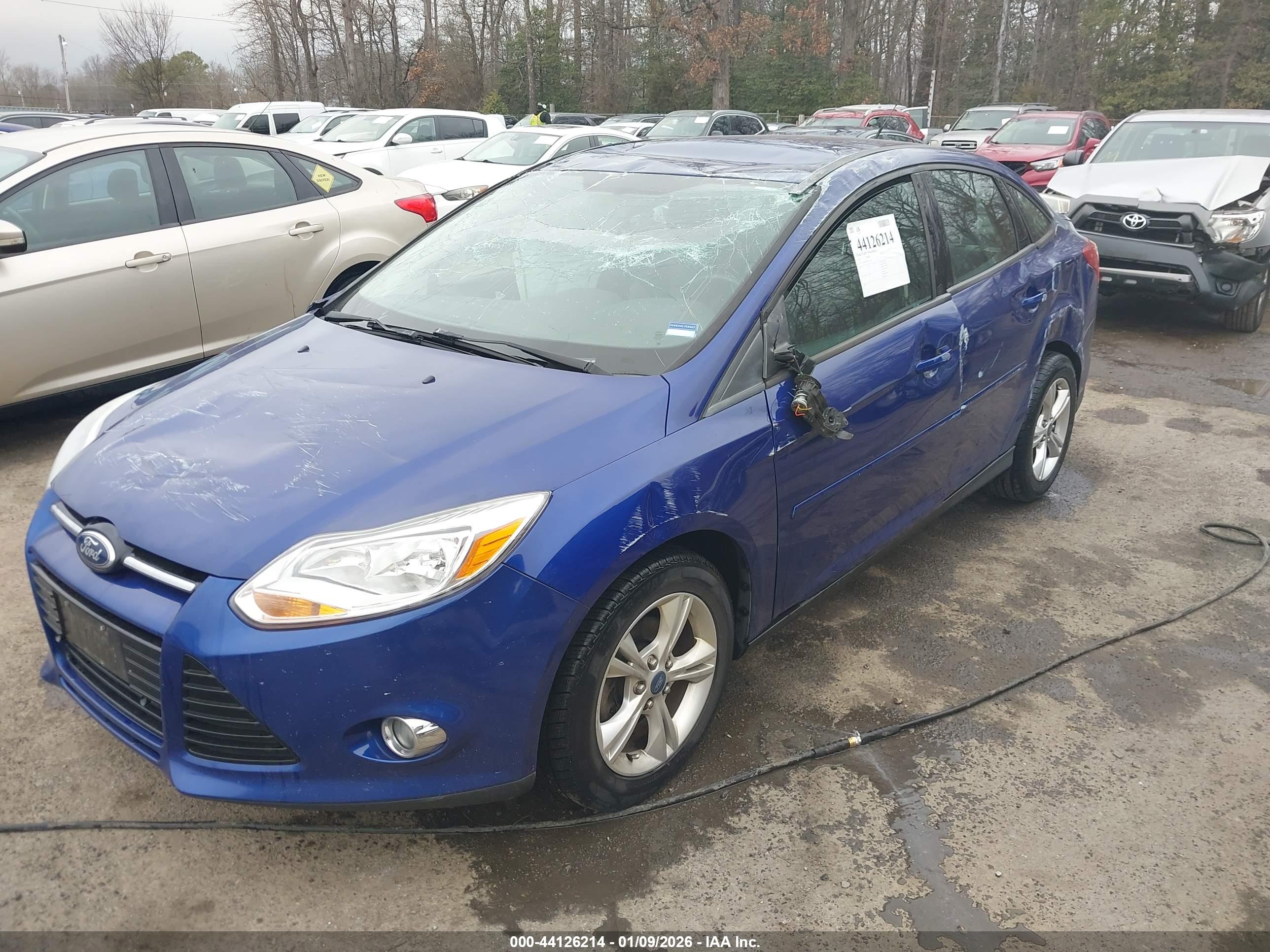 FORD FOCUS image 6