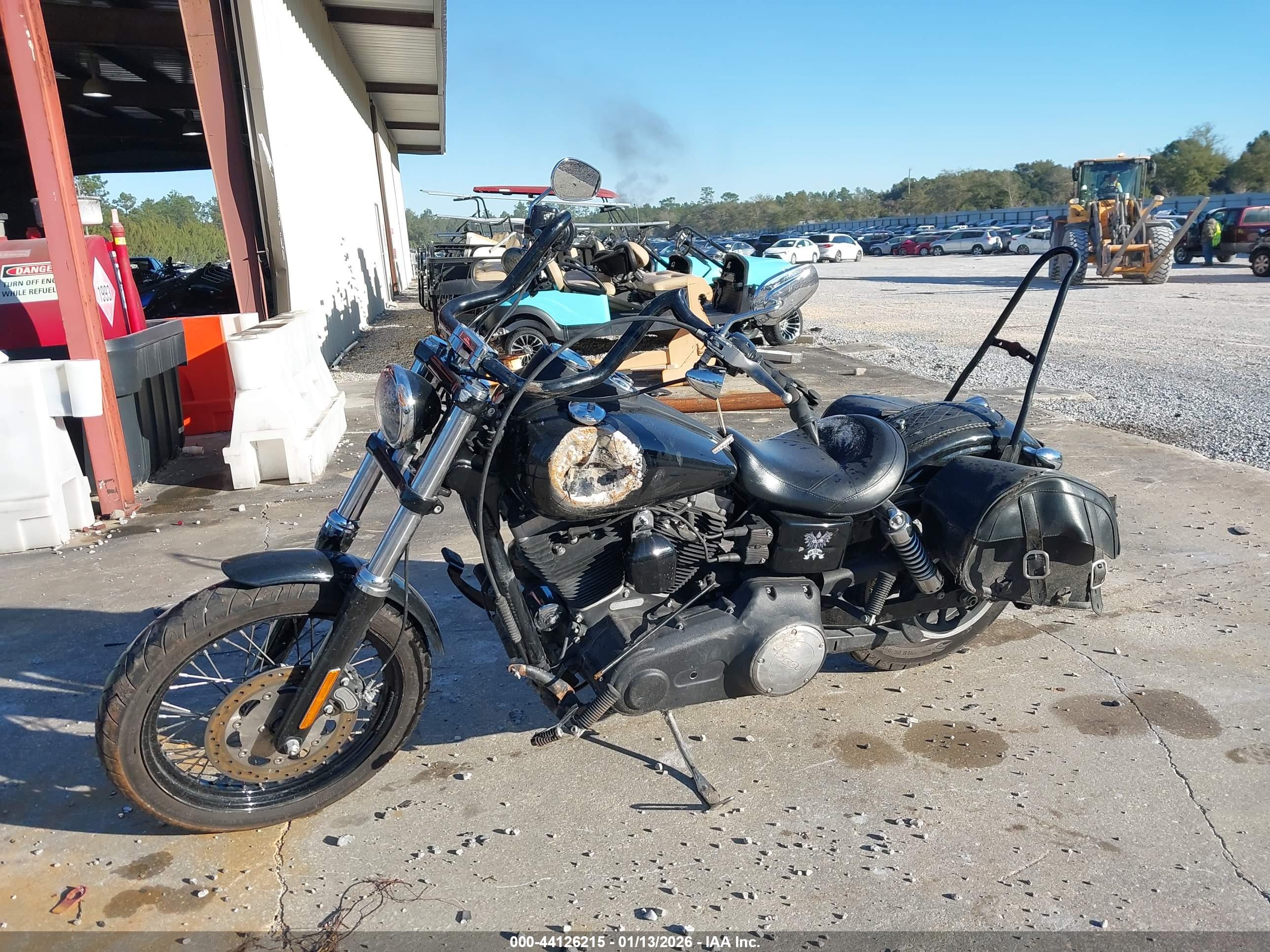 HARLEY-DAVIDSON FXDB image 2