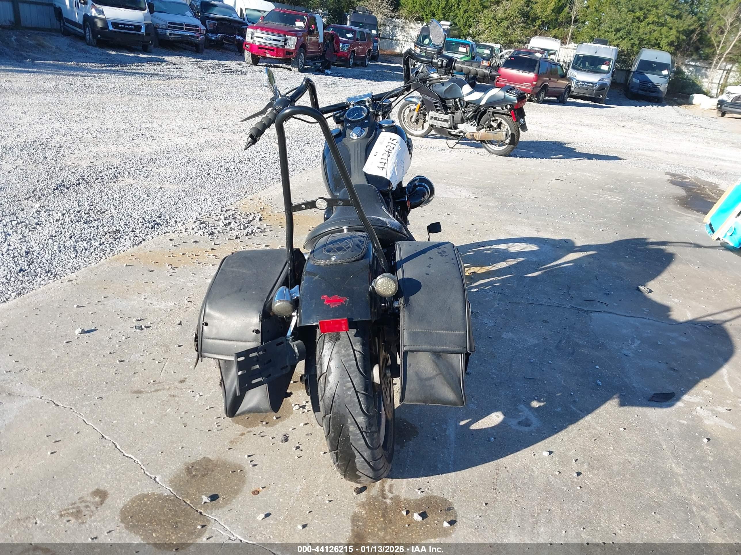 HARLEY-DAVIDSON FXDB image 6