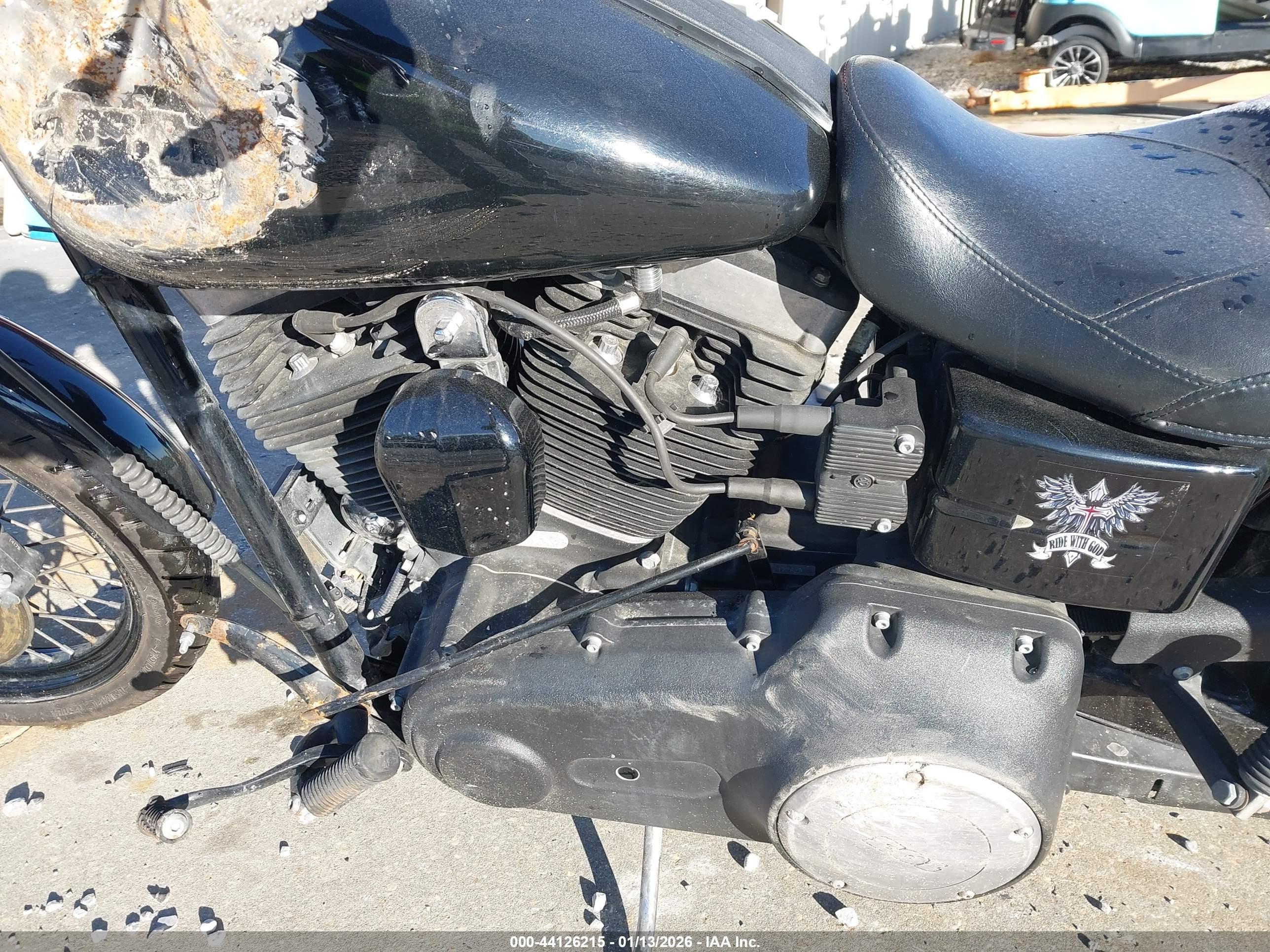HARLEY-DAVIDSON FXDB image 9