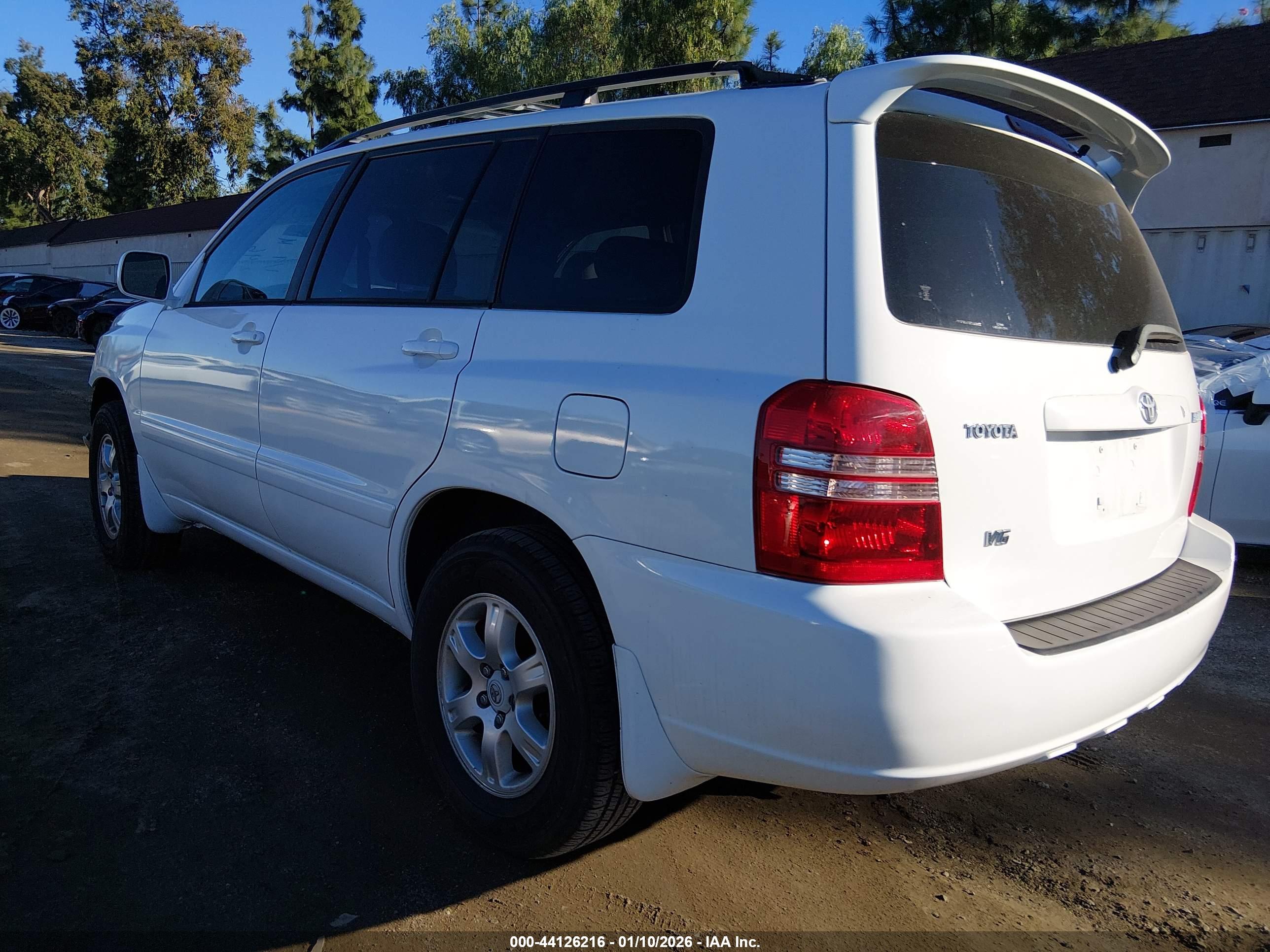 TOYOTA HIGHLANDER image 3
