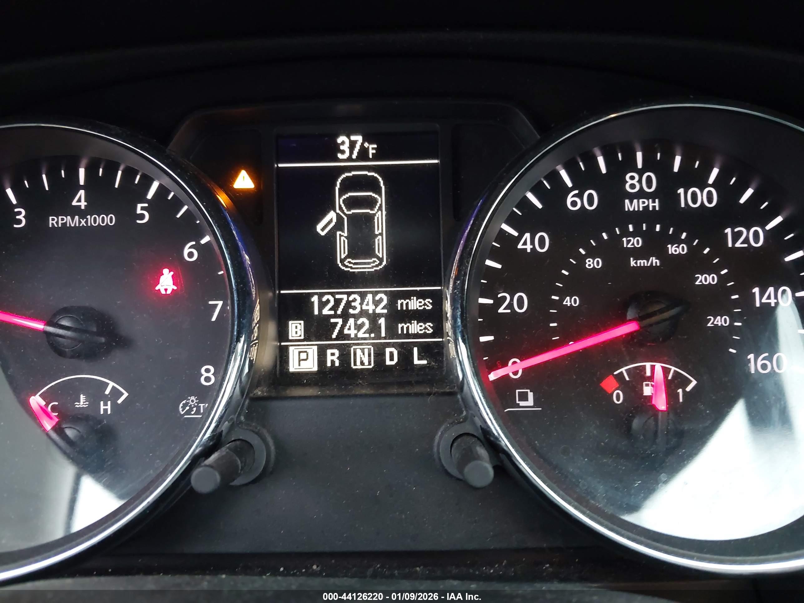 NISSAN ROGUE image 7