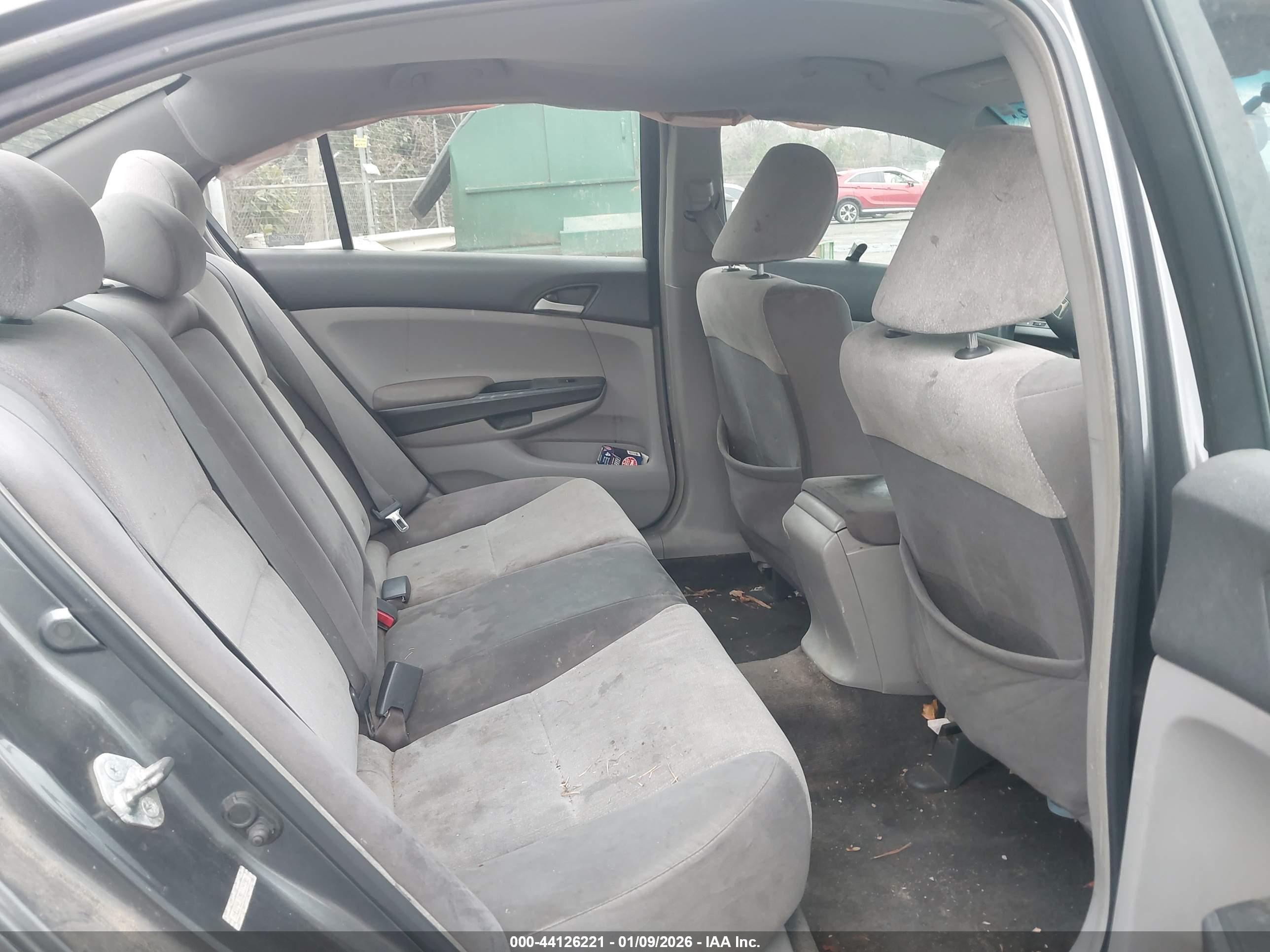 HONDA ACCORD image 8