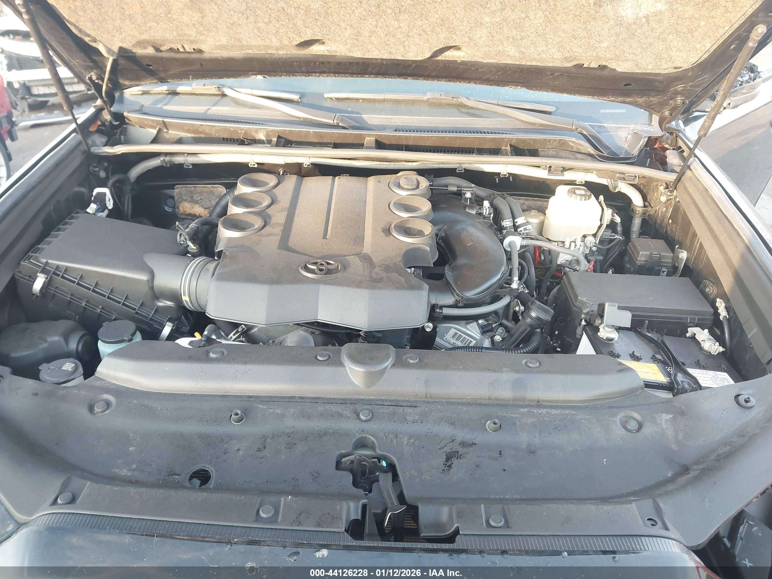 TOYOTA 4RUNNER image 10