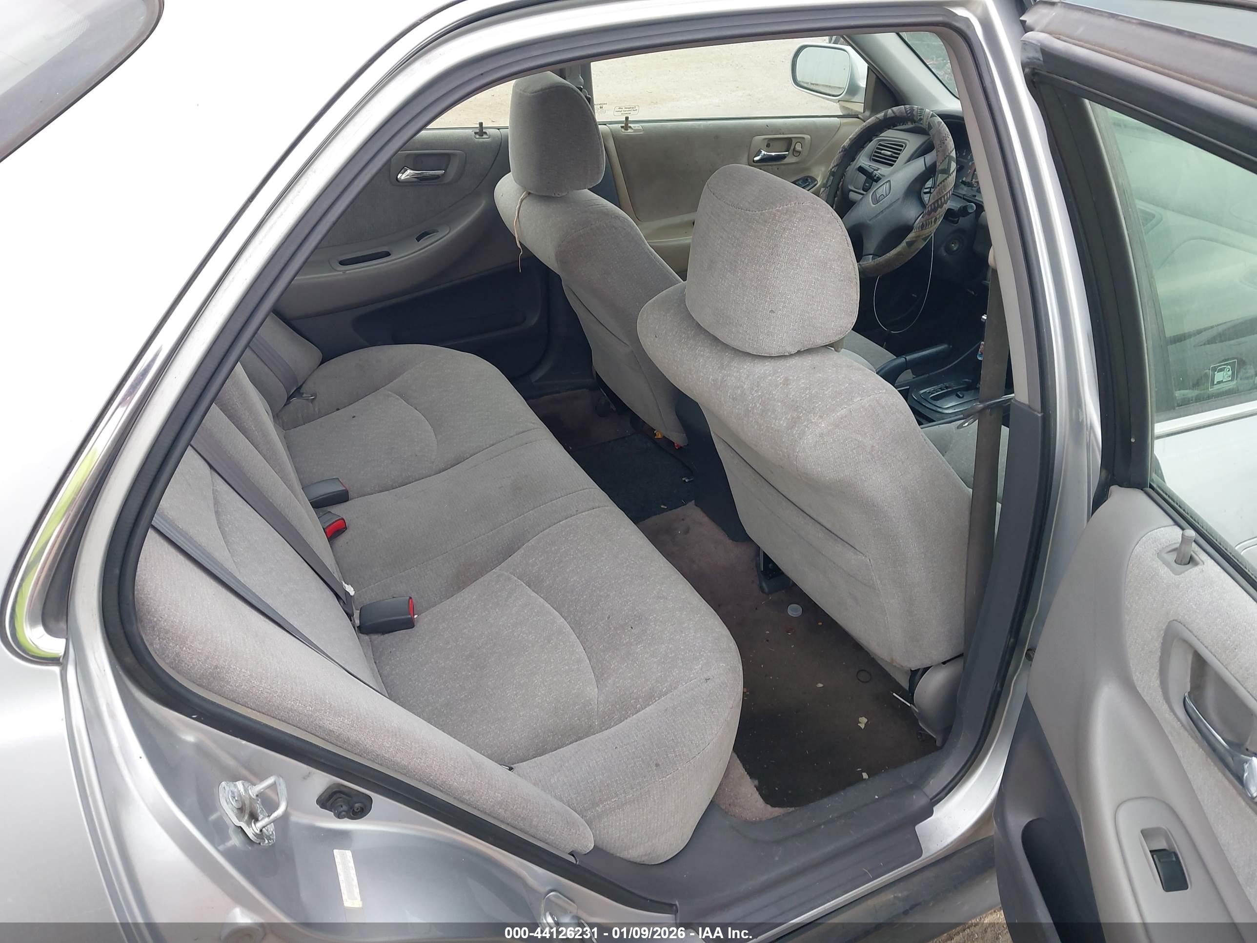HONDA ACCORD image 8