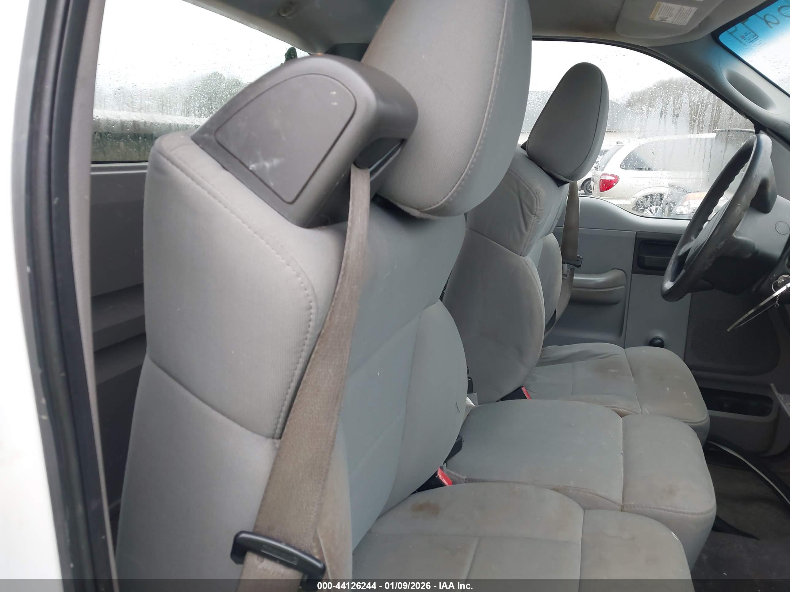 FORD F-150 image 8
