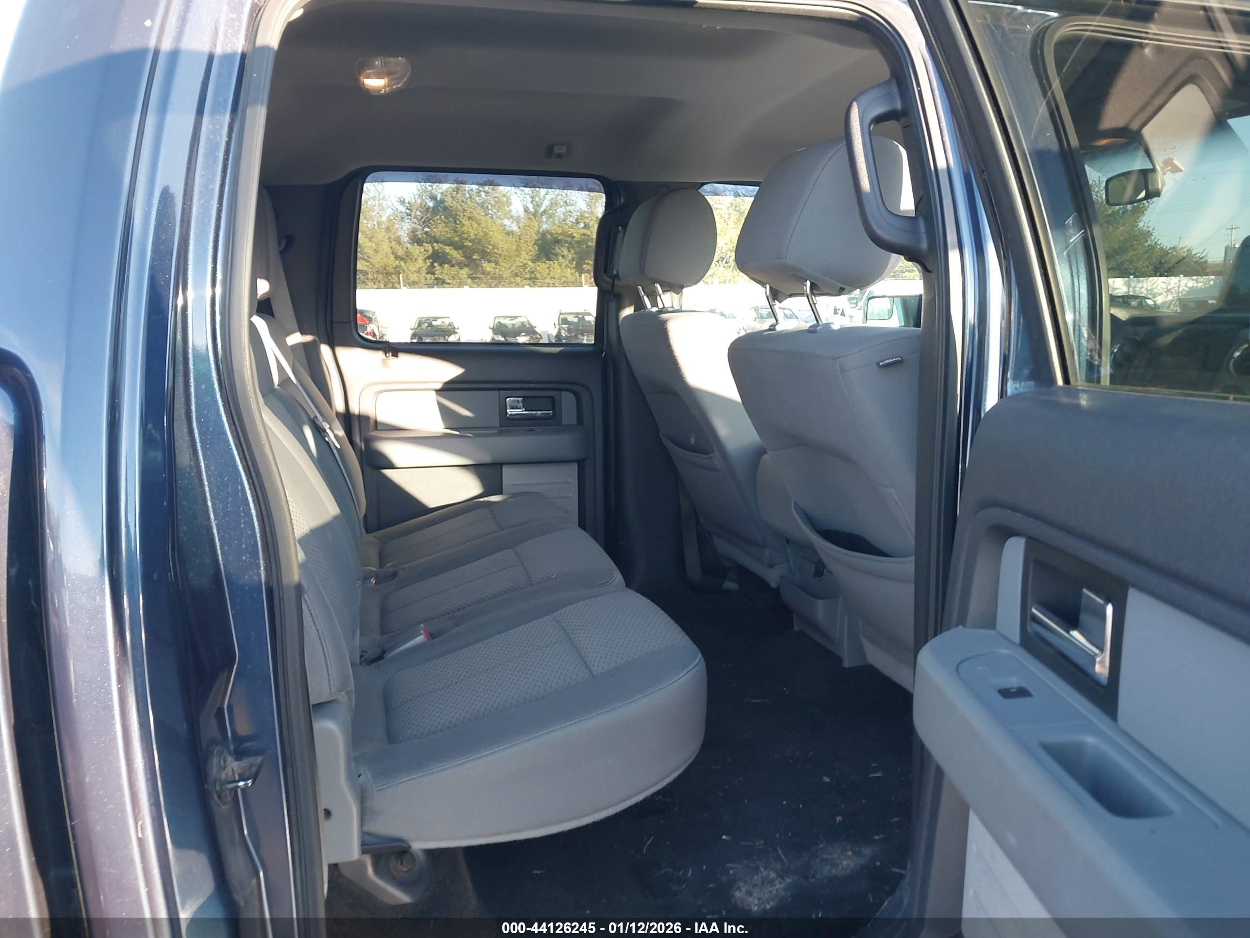 FORD F-150 image 8