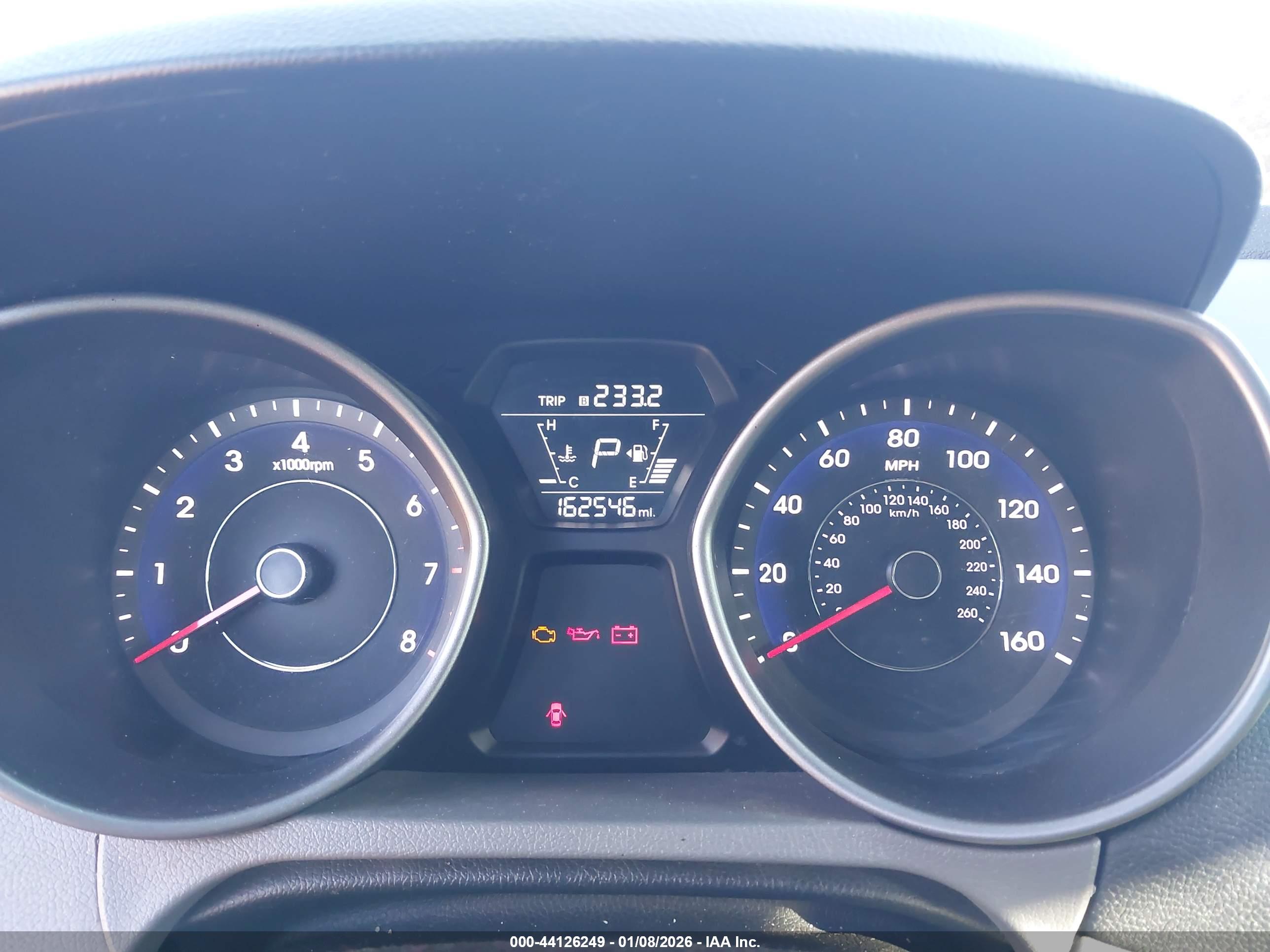 HYUNDAI ELANTRA image 7