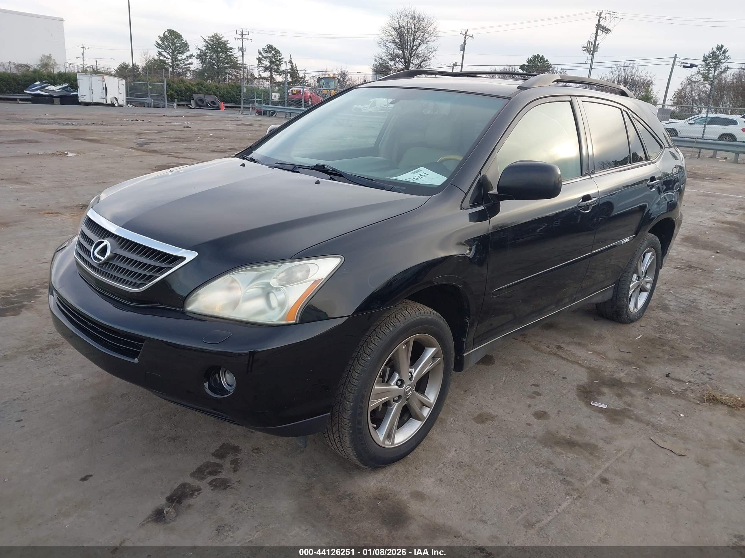 LEXUS RX image 2