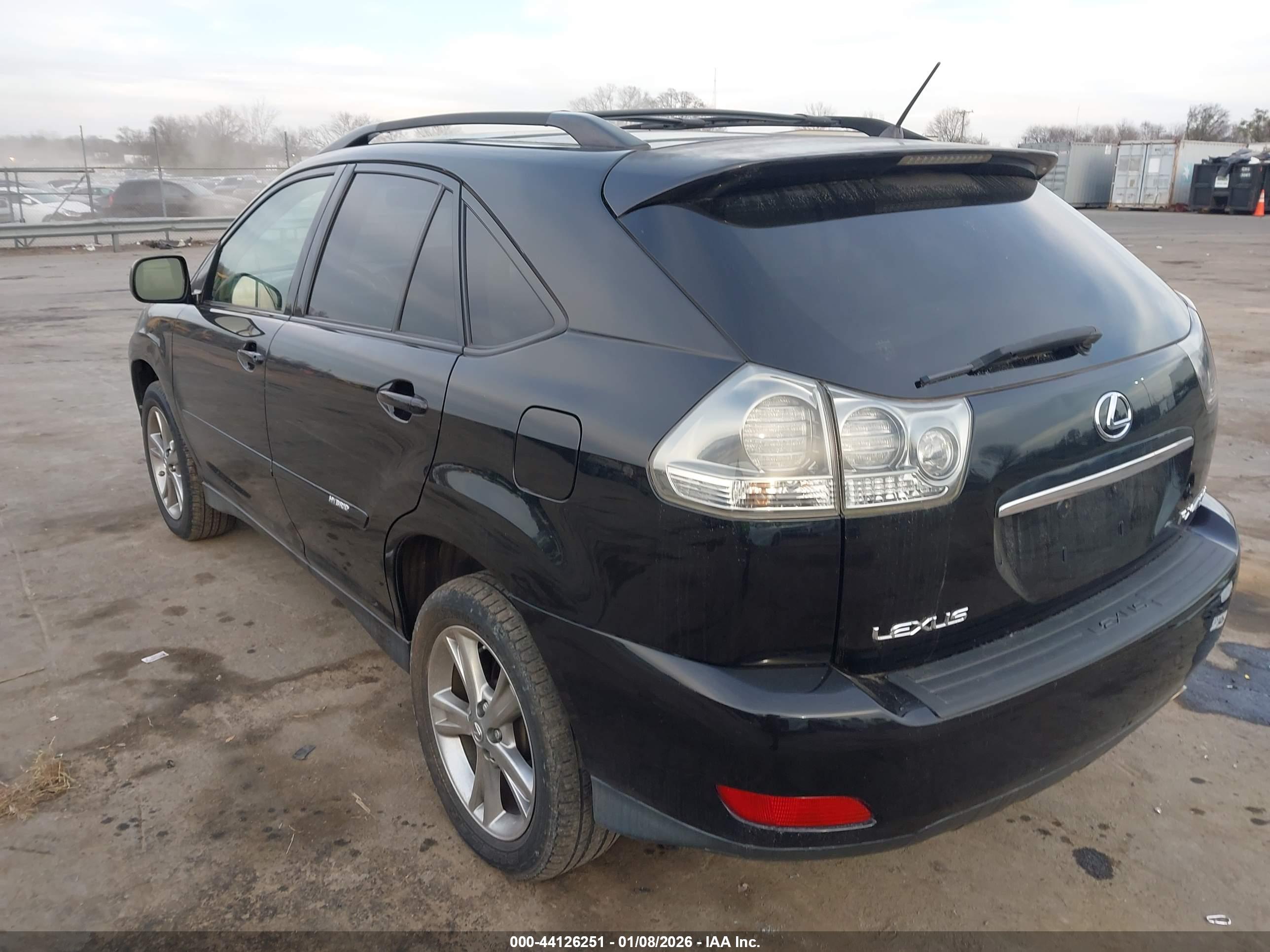 LEXUS RX image 3