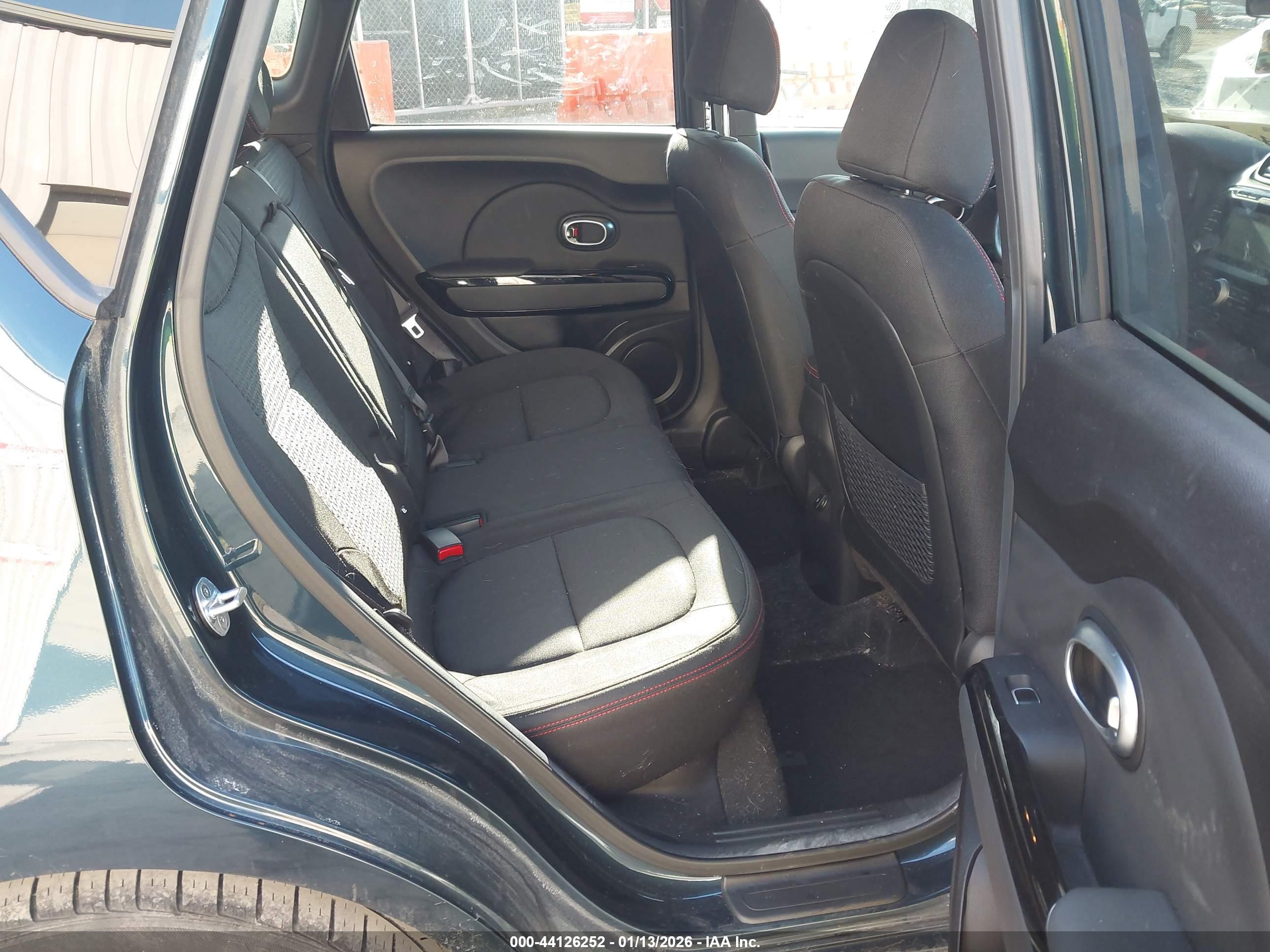 KIA SOUL image 8